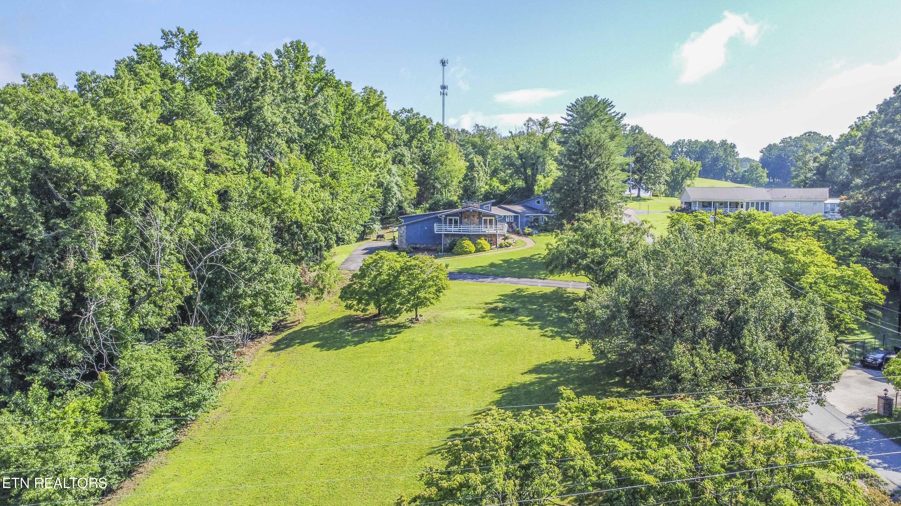 111 Rogers Lane Lafollette TN 37766