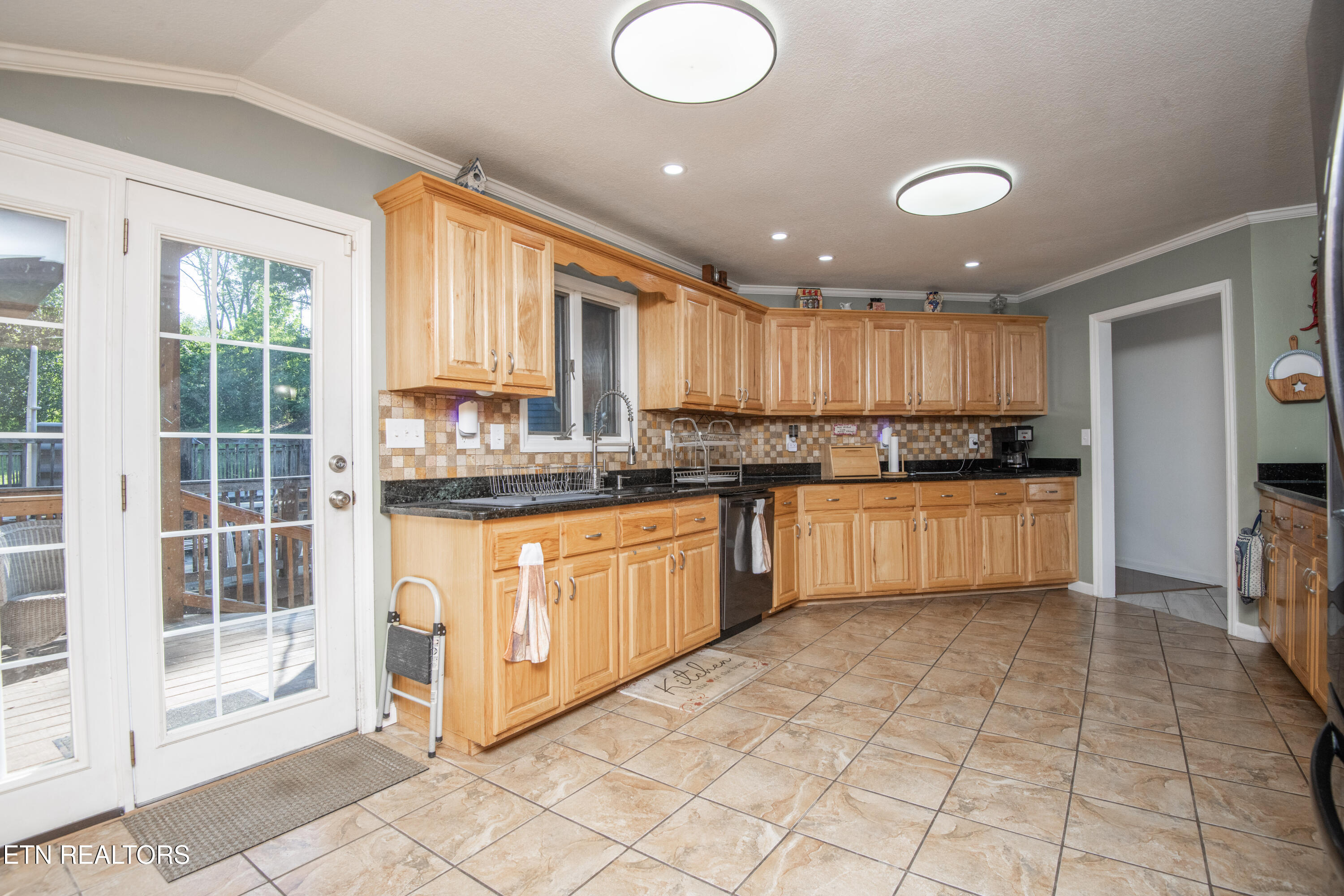 111 Rogers Lane Lafollette TN 37766