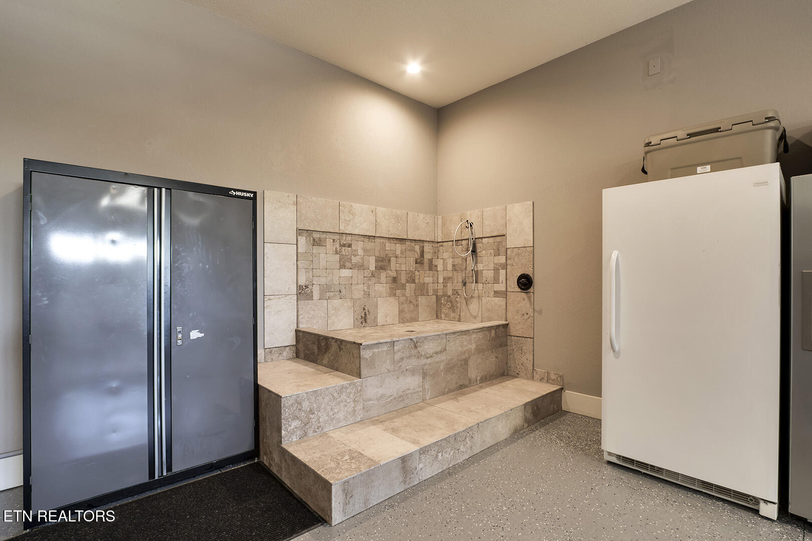 245 Harrison Bend Road Loudon TN 37774