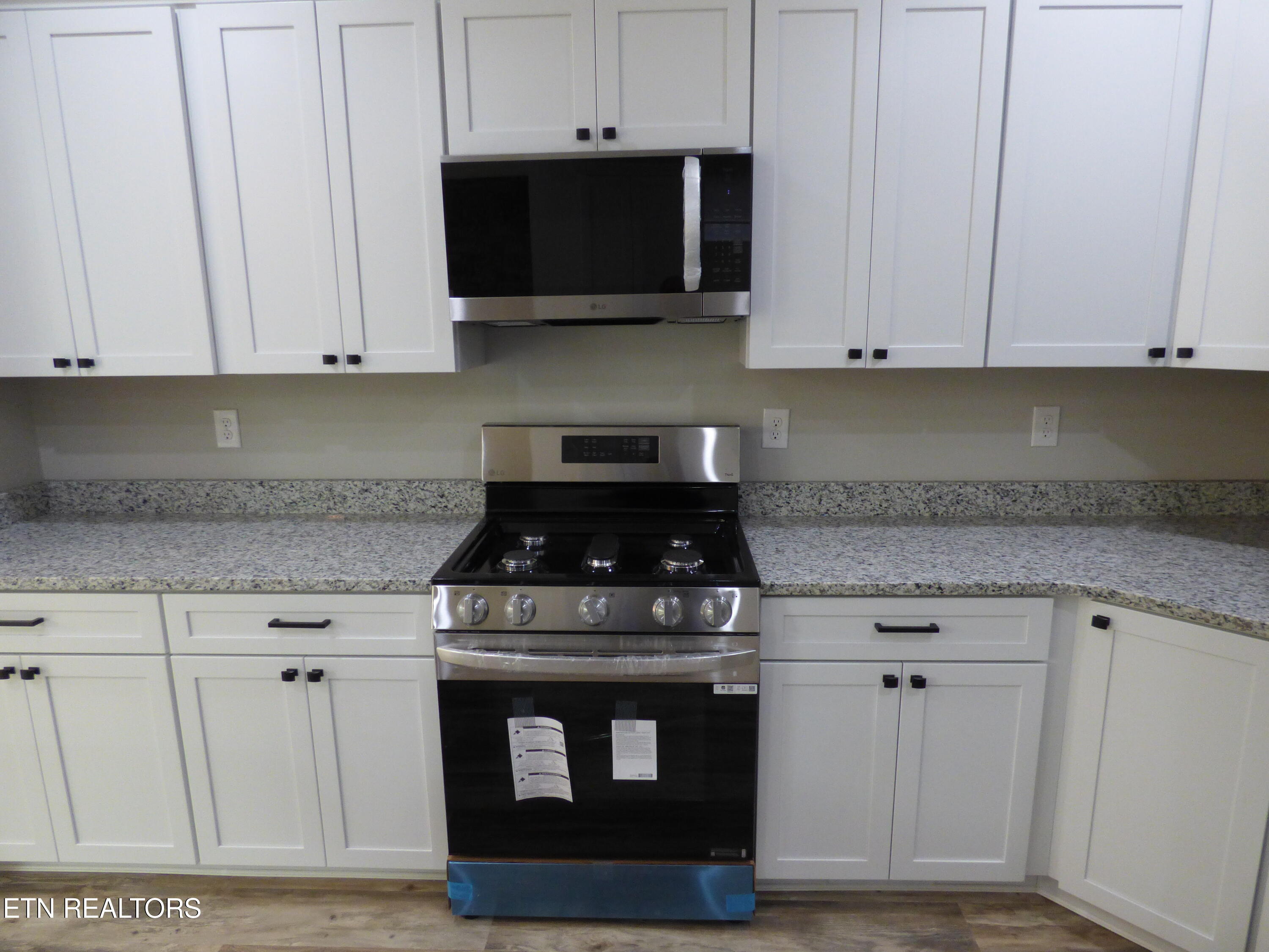 144 Hawes Circle Crossville TN 38558