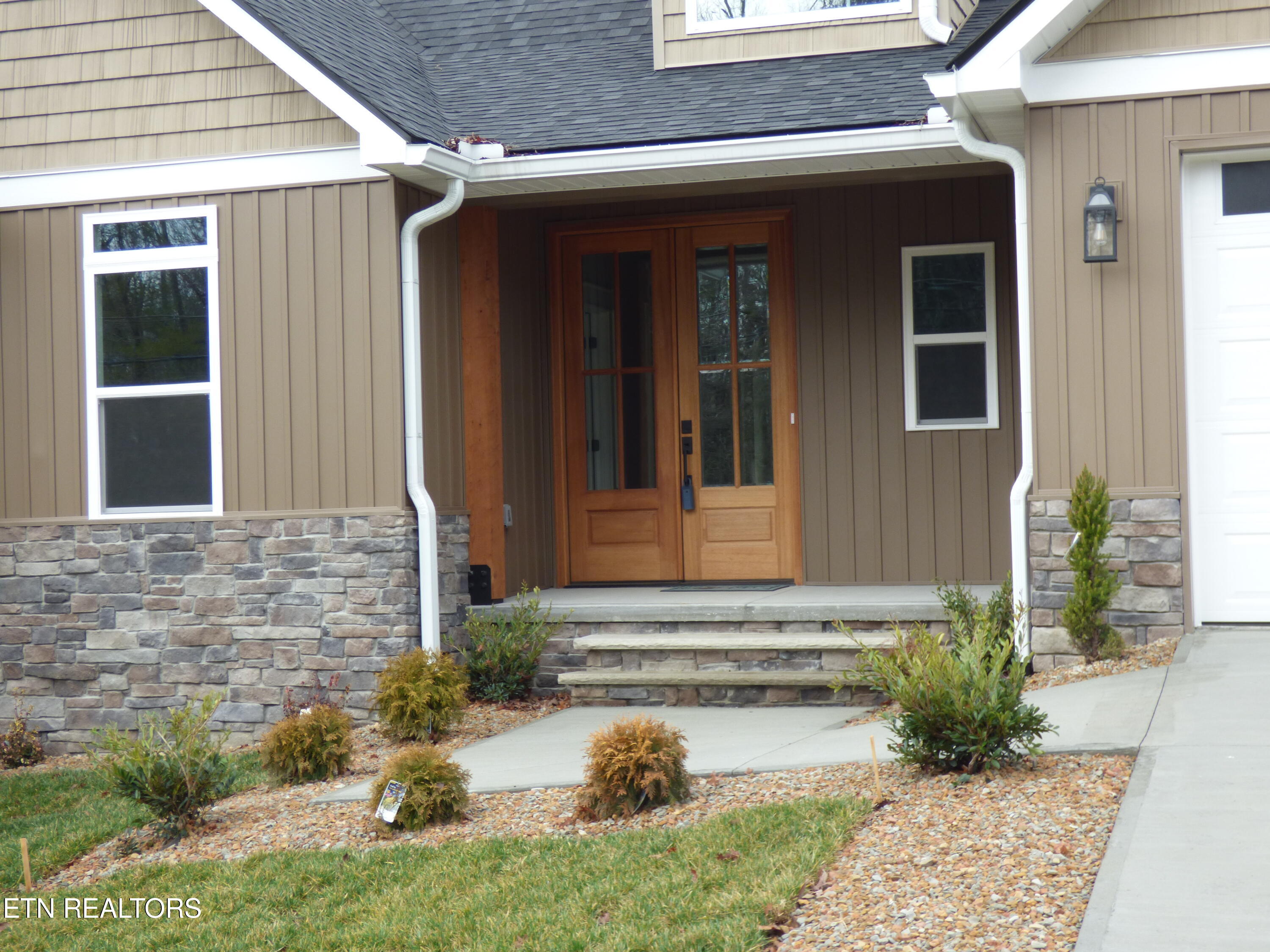 144 Hawes Circle Crossville TN 38558