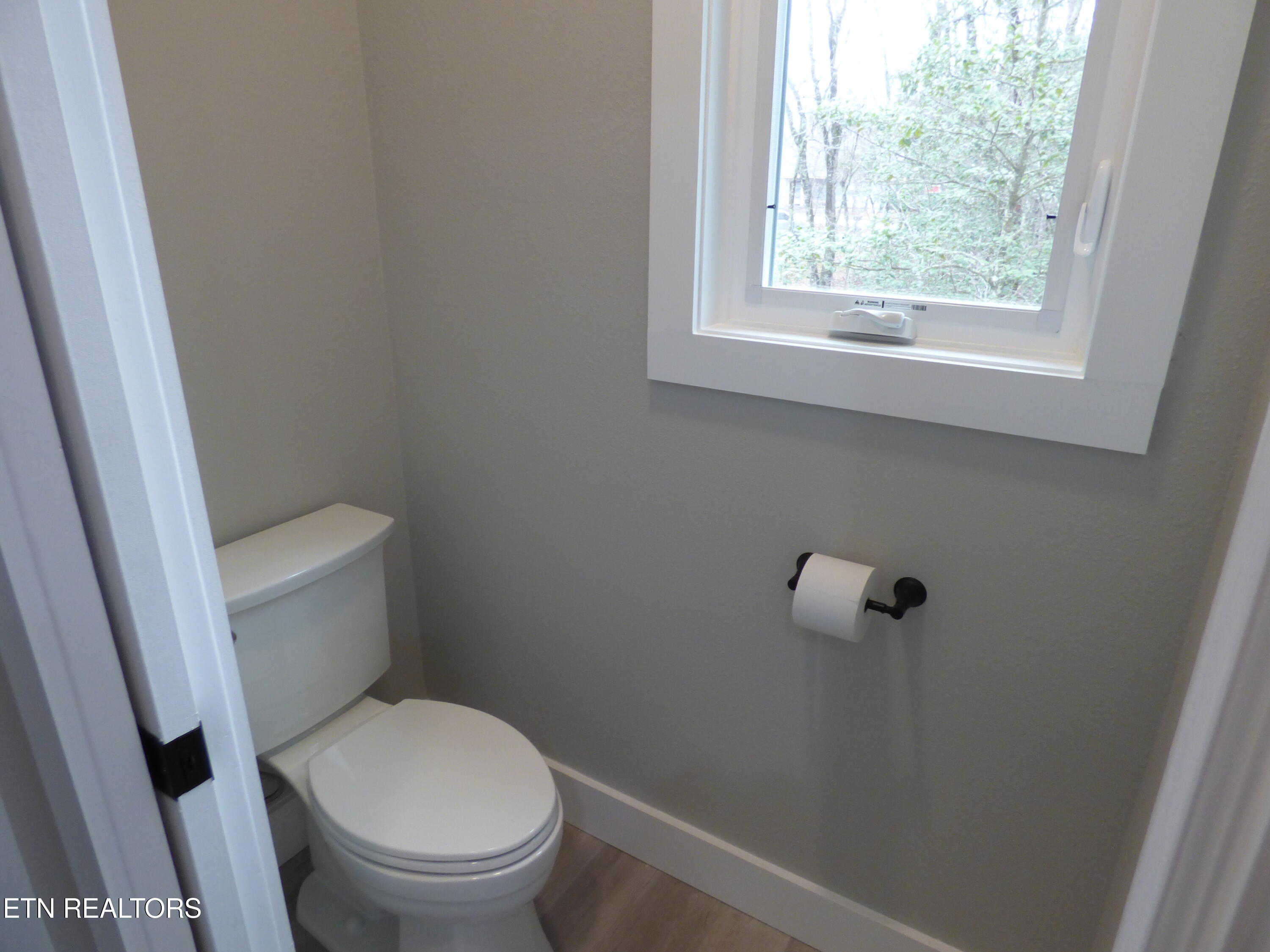 144 Hawes Circle Crossville TN 38558