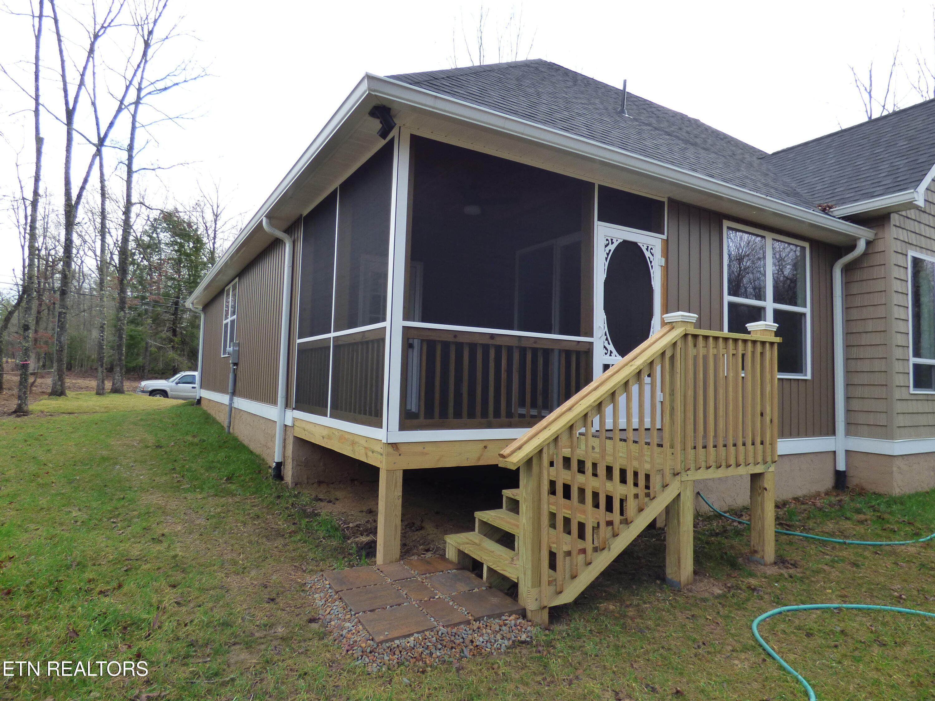 144 Hawes Circle Crossville TN 38558