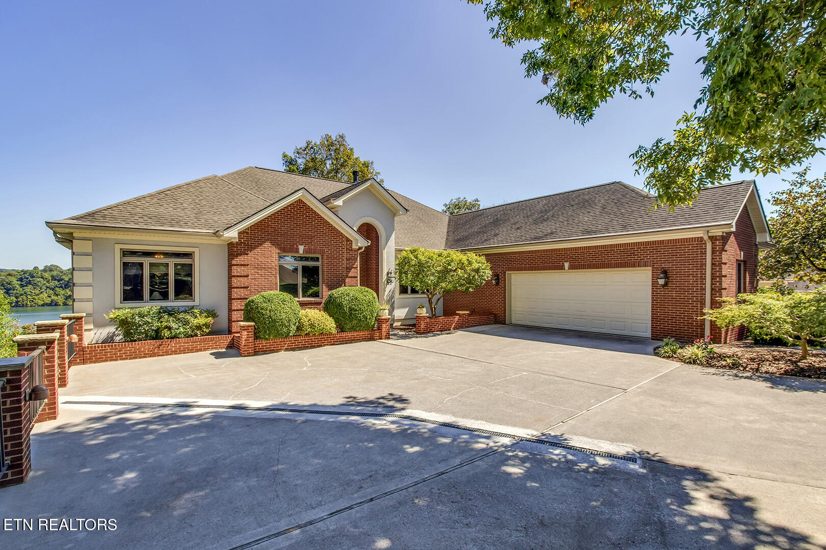 410 Catoosa Lane Loudon TN 37774