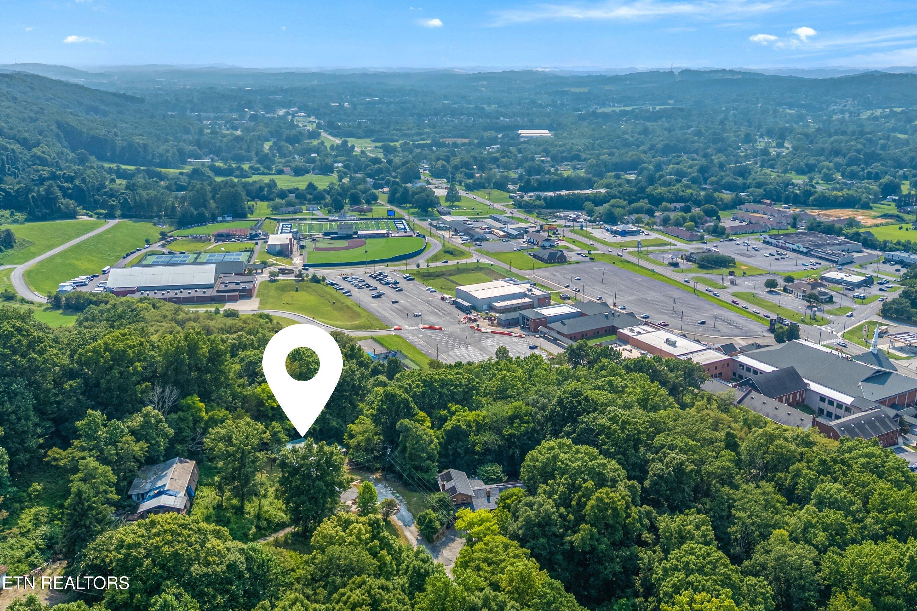 3606/3610 Tracy Way Knoxville TN 37931