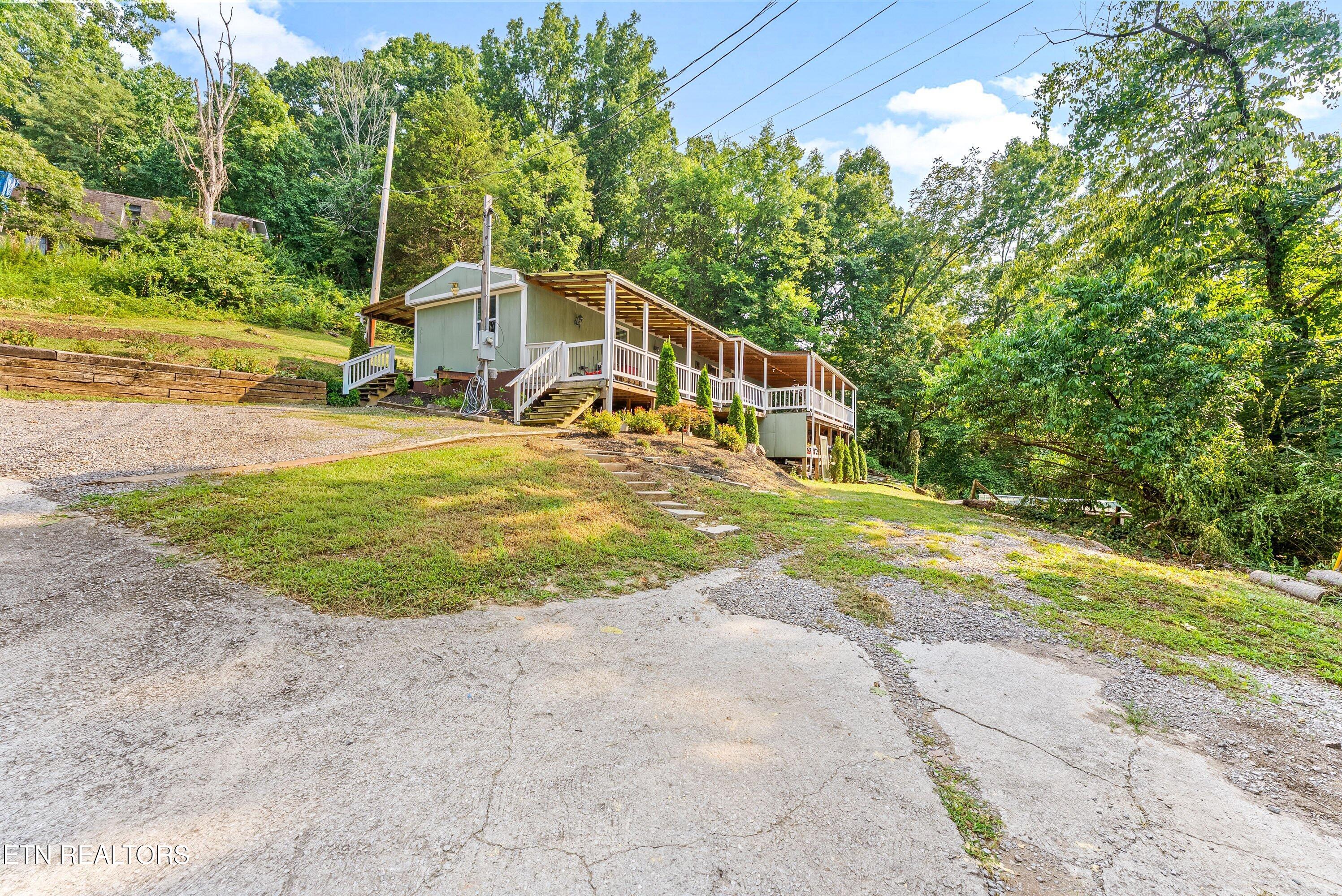 3606/3610 Tracy Way Knoxville TN 37931