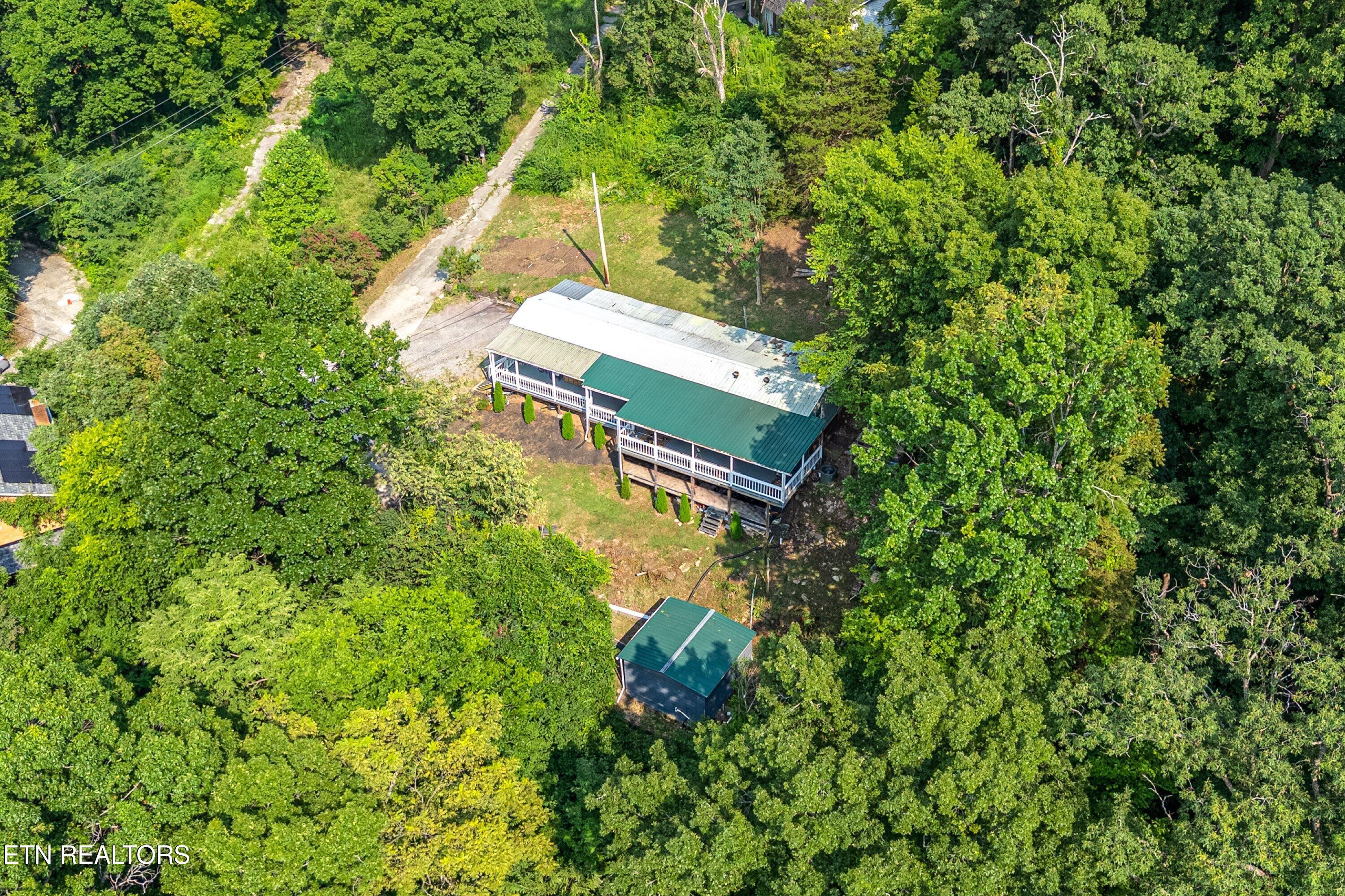 3606/3610 Tracy Way Knoxville TN 37931