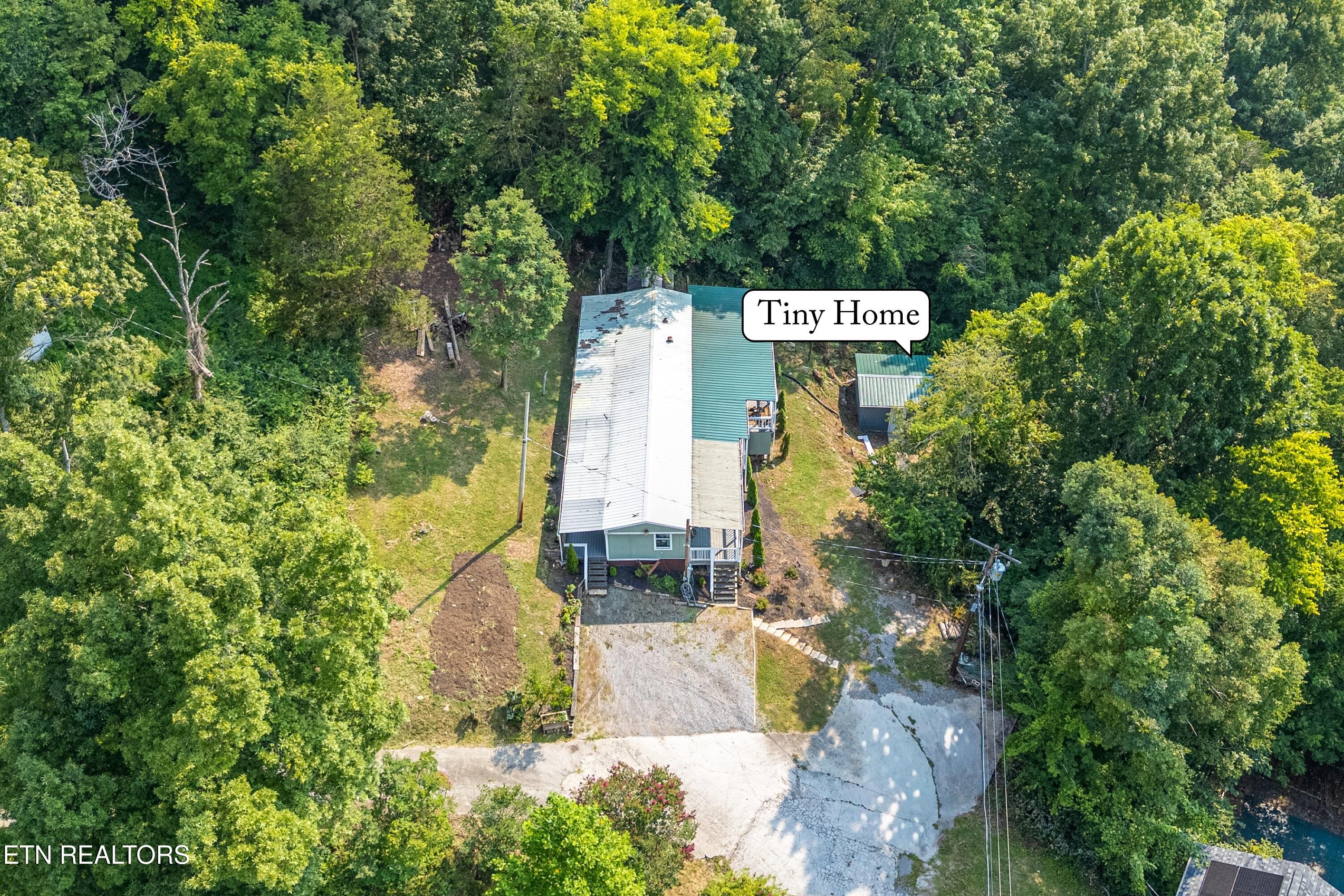 3606/3610 Tracy Way Knoxville TN 37931