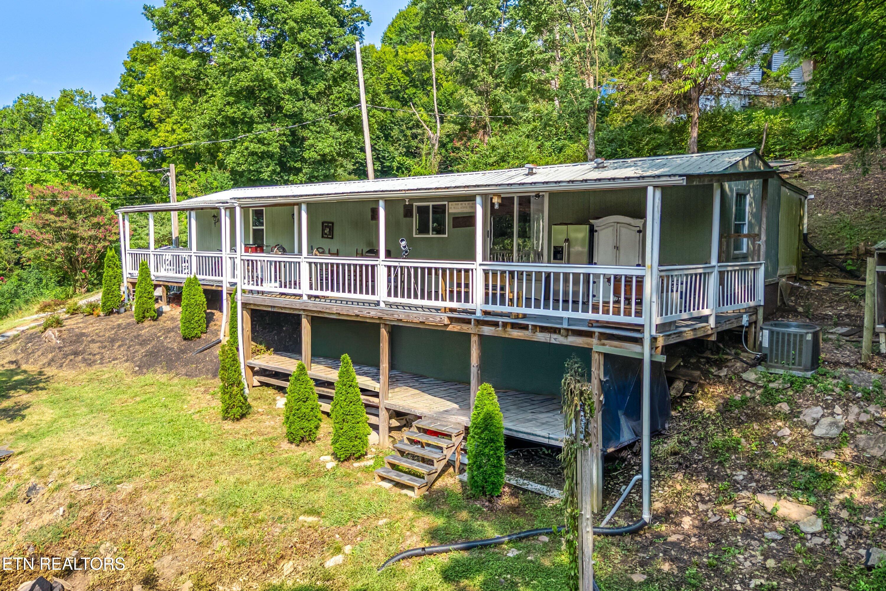3606/3610 Tracy Way Knoxville TN 37931