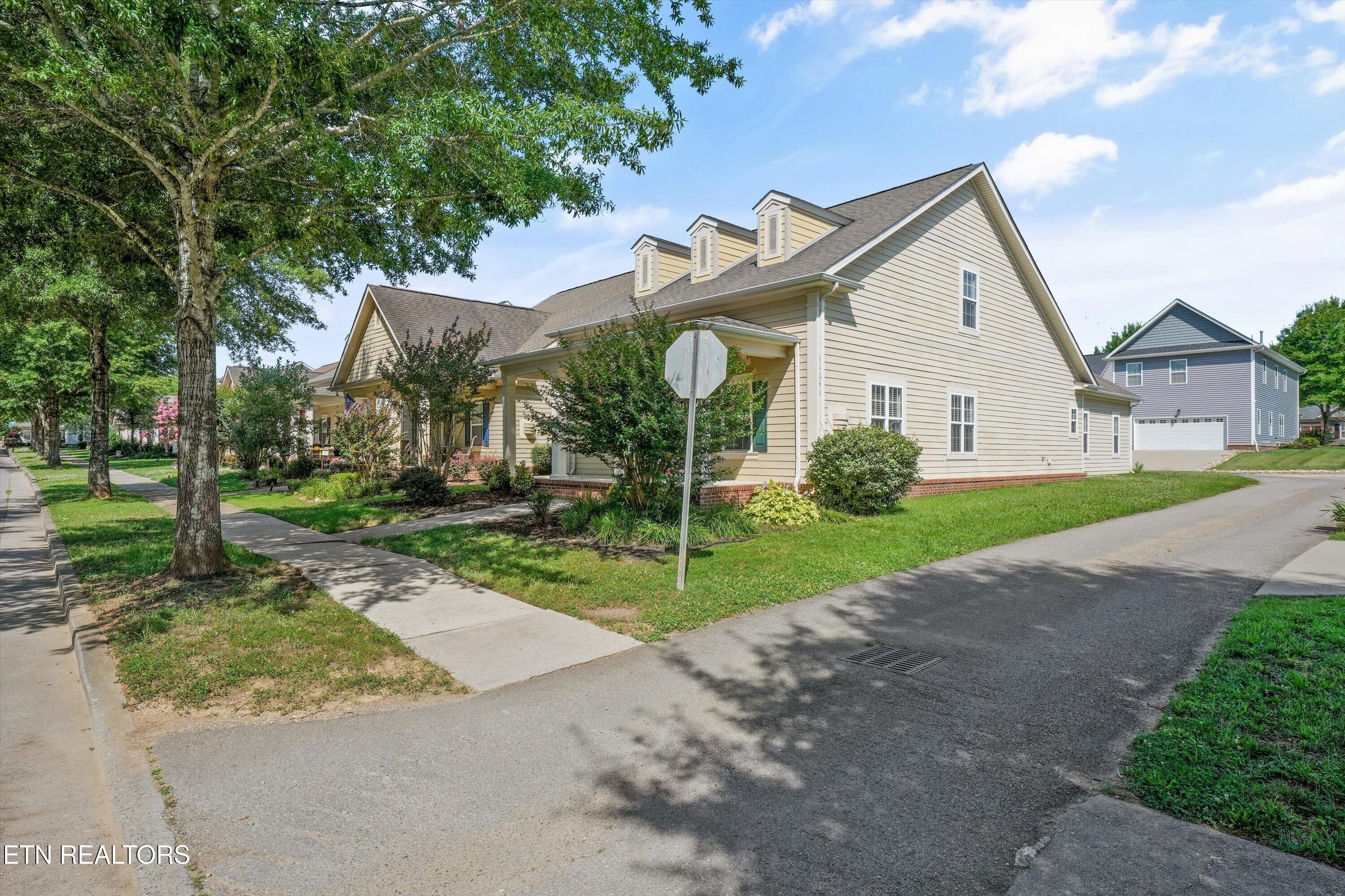 100 Forestberry Street Oak Ridge TN 37830