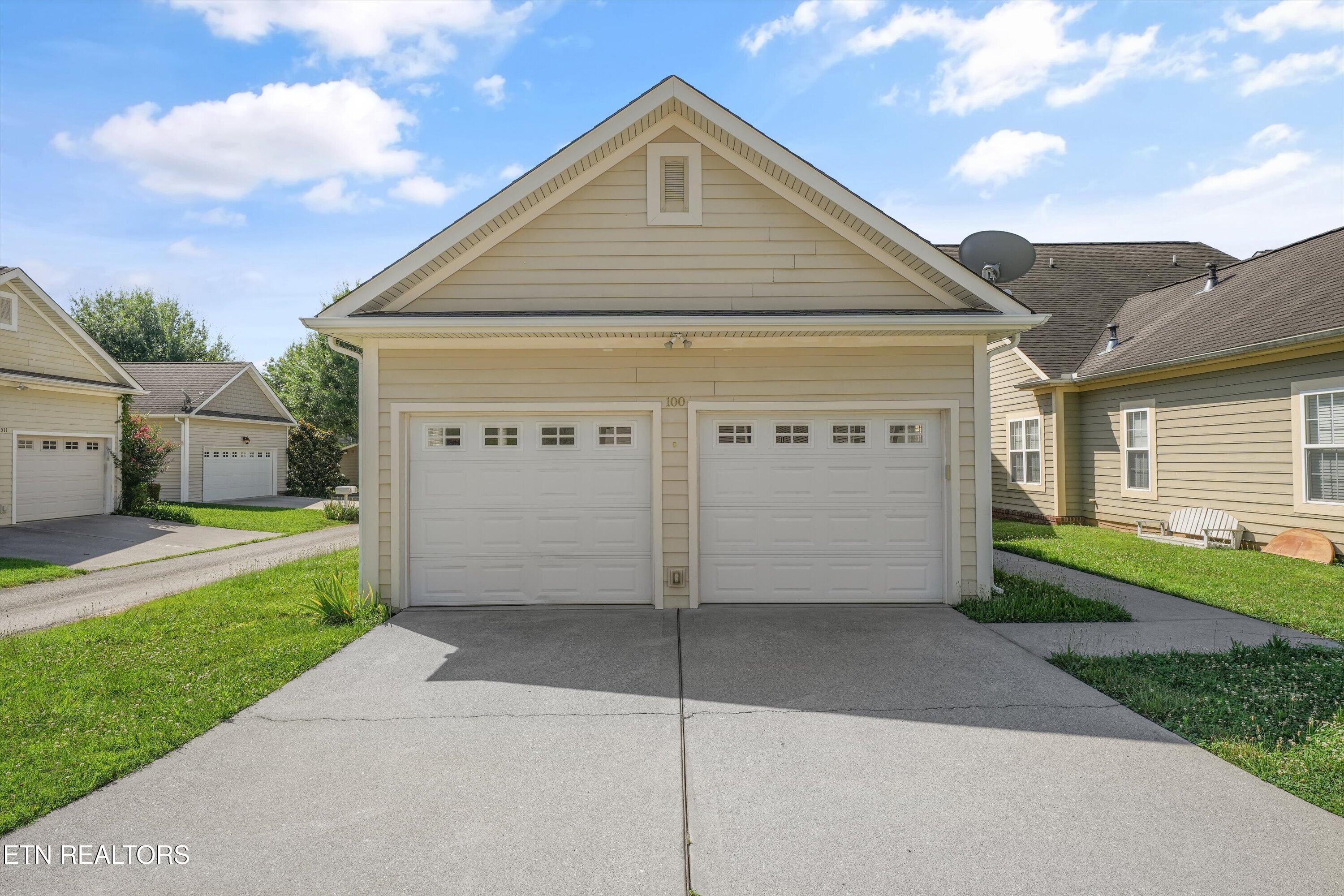 100 Forestberry Street Oak Ridge TN 37830