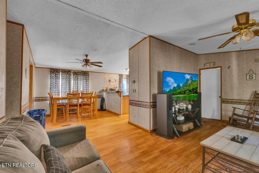391 Manor Road Kingston TN 37763