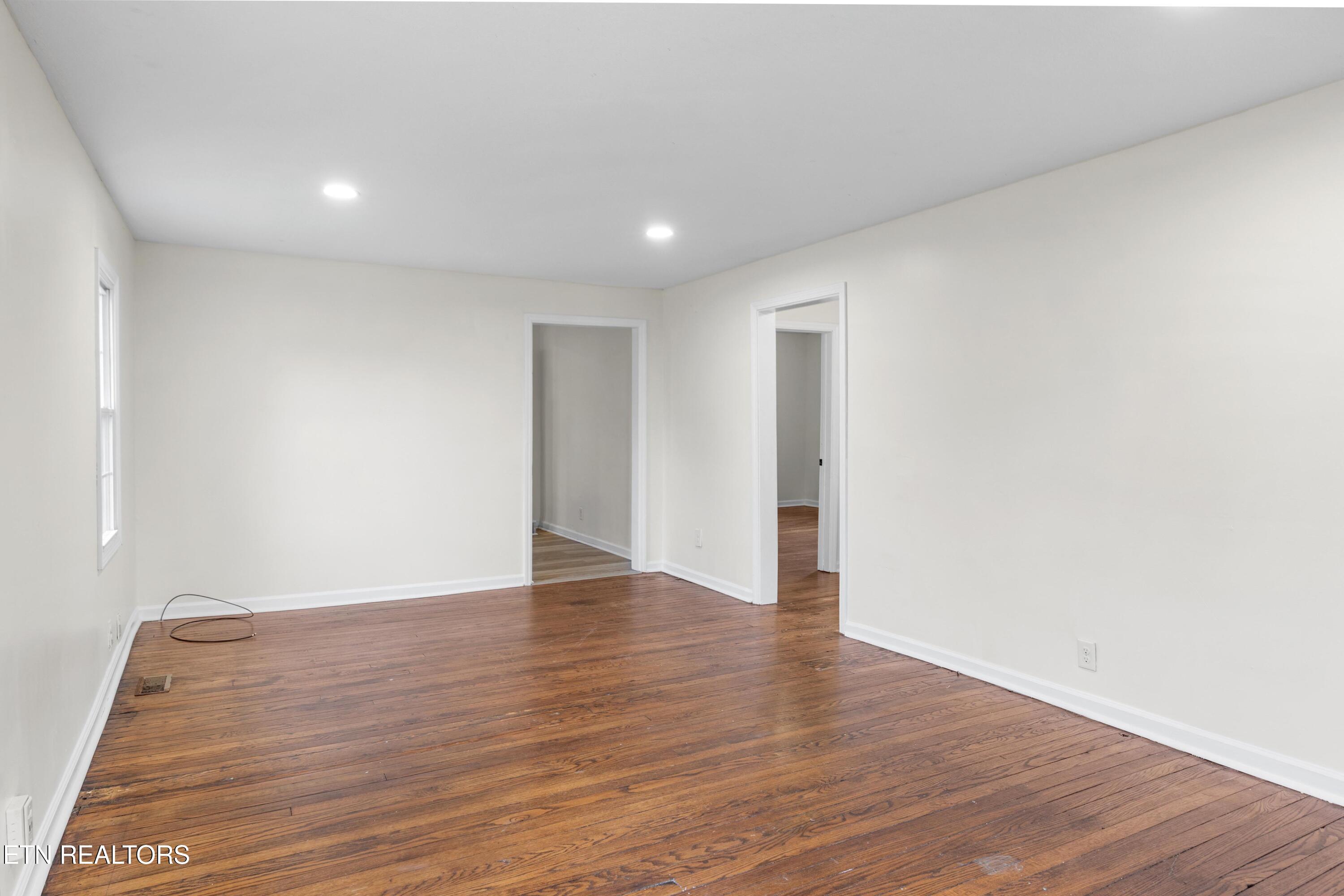 4854 Co Op Road Rockford TN 37853