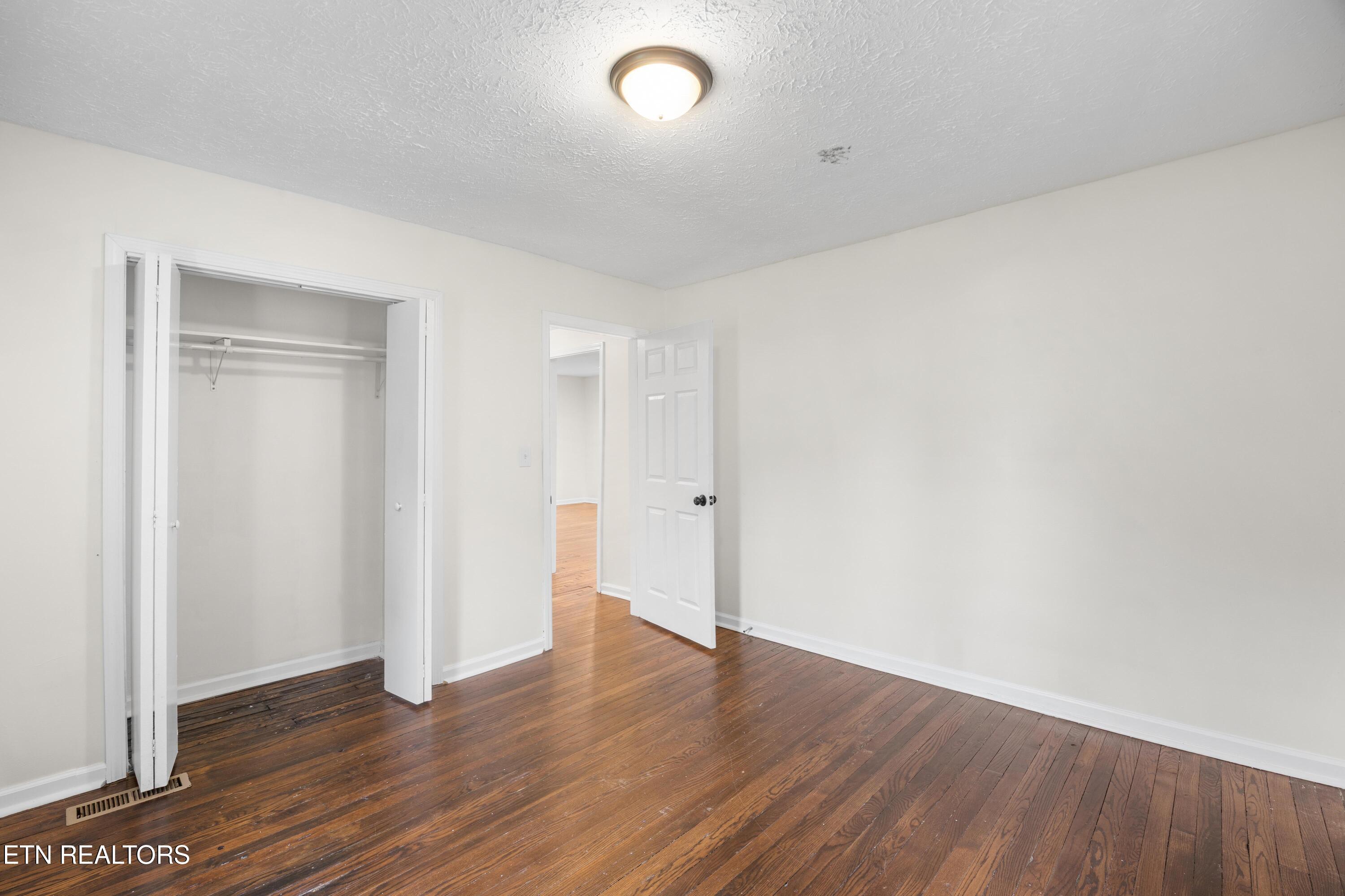 4854 Co Op Road Rockford TN 37853
