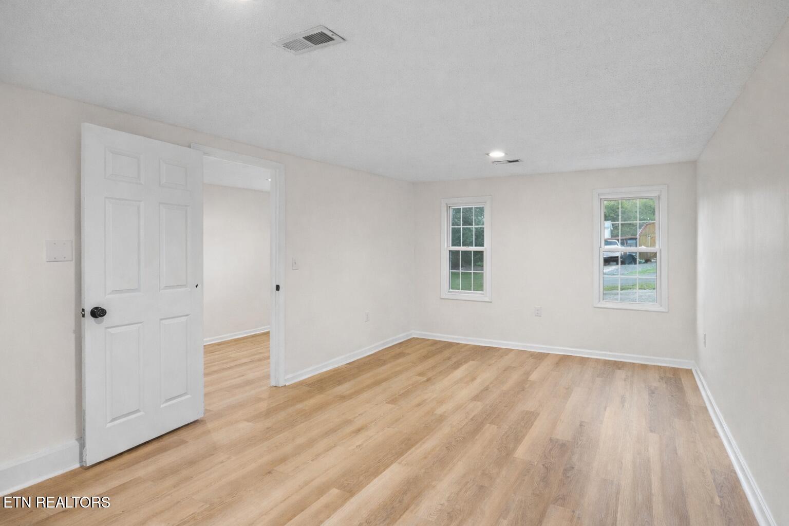 4854 Co Op Road Rockford TN 37853