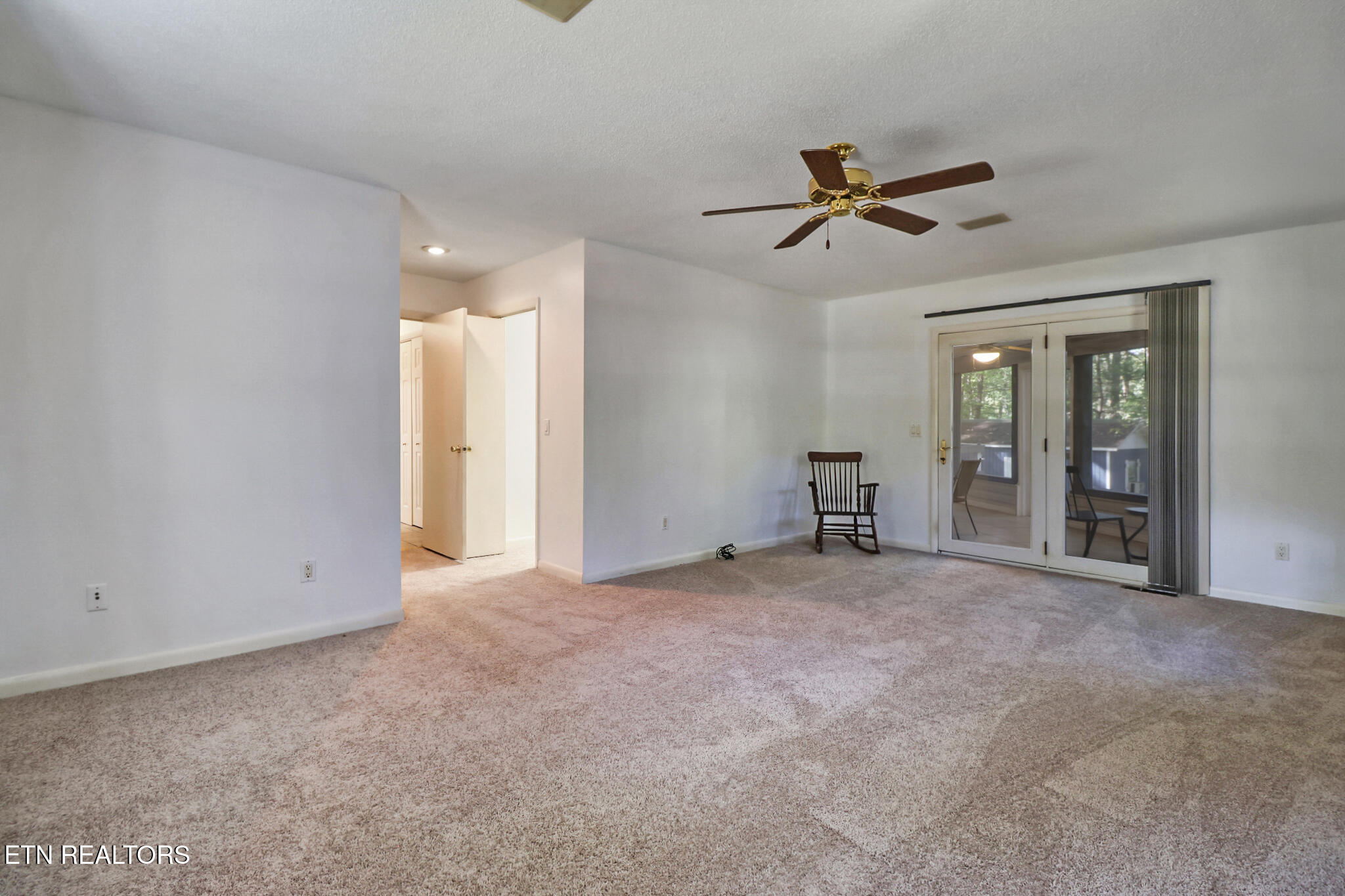 3094 Renegade Mountain Parkway Crab Orchard TN 37723
