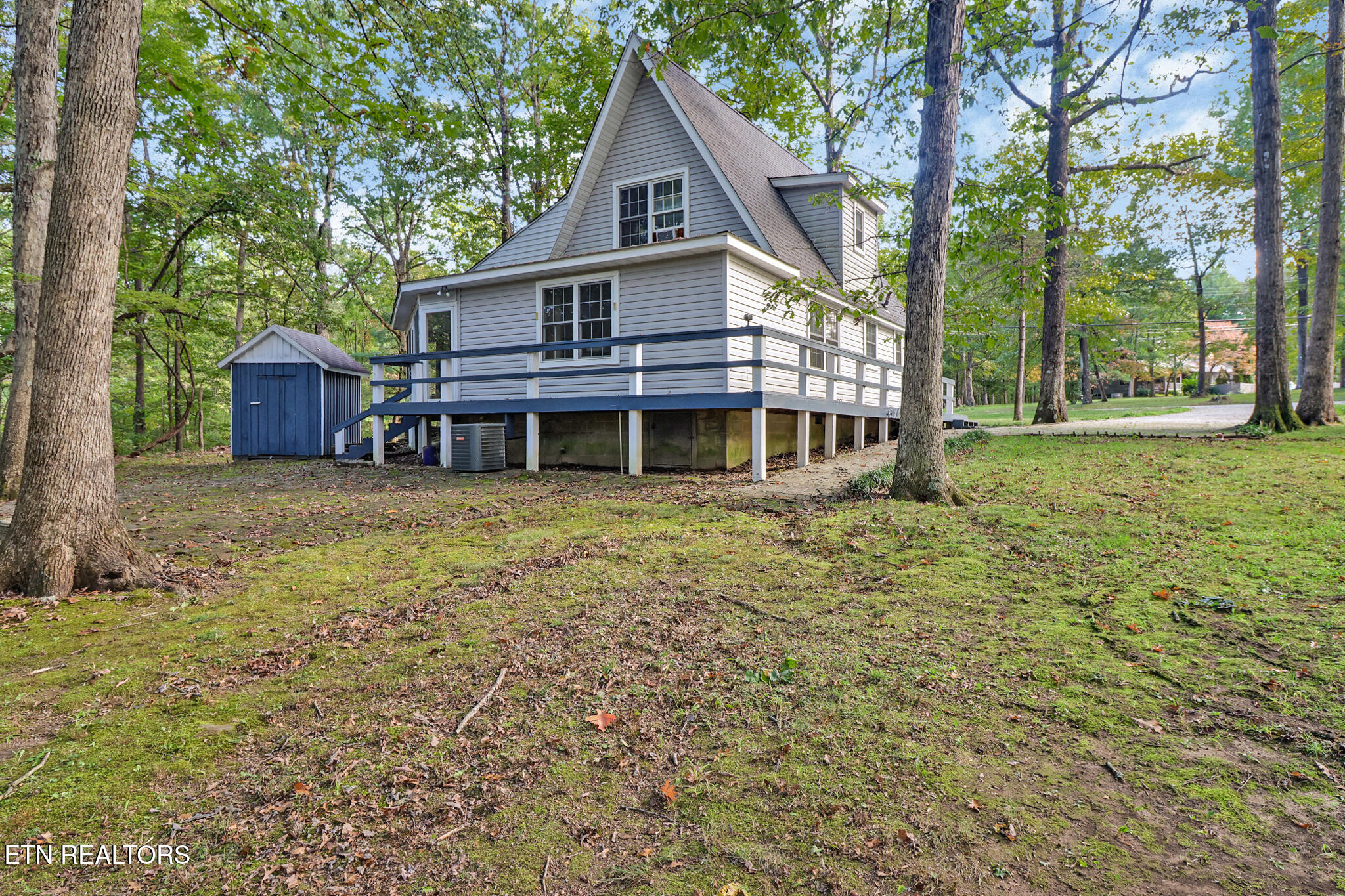 3094 Renegade Mountain Parkway Crab Orchard TN 37723