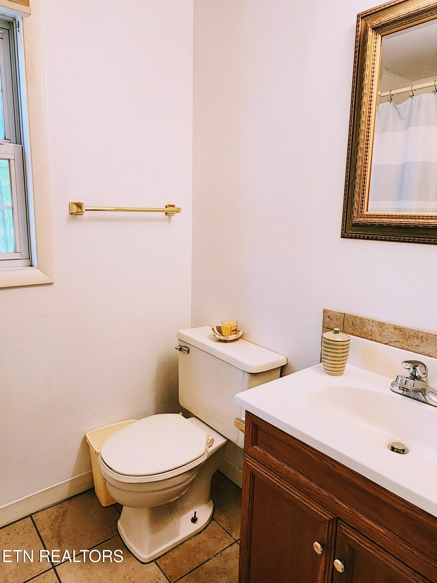 3094 Renegade Mountain Parkway Crab Orchard TN 37723