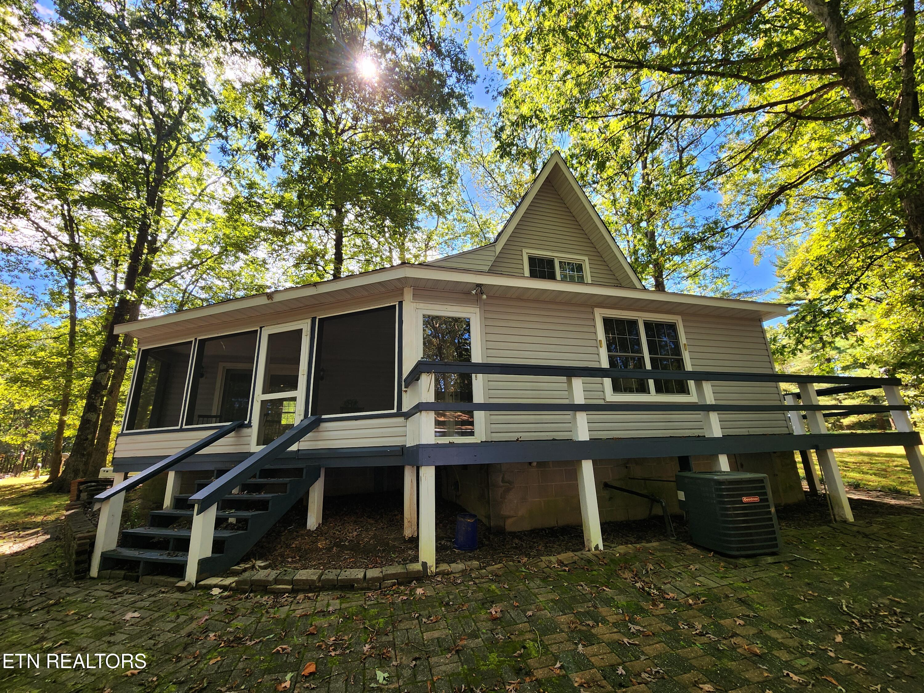 3094 Renegade Mountain Parkway Crab Orchard TN 37723