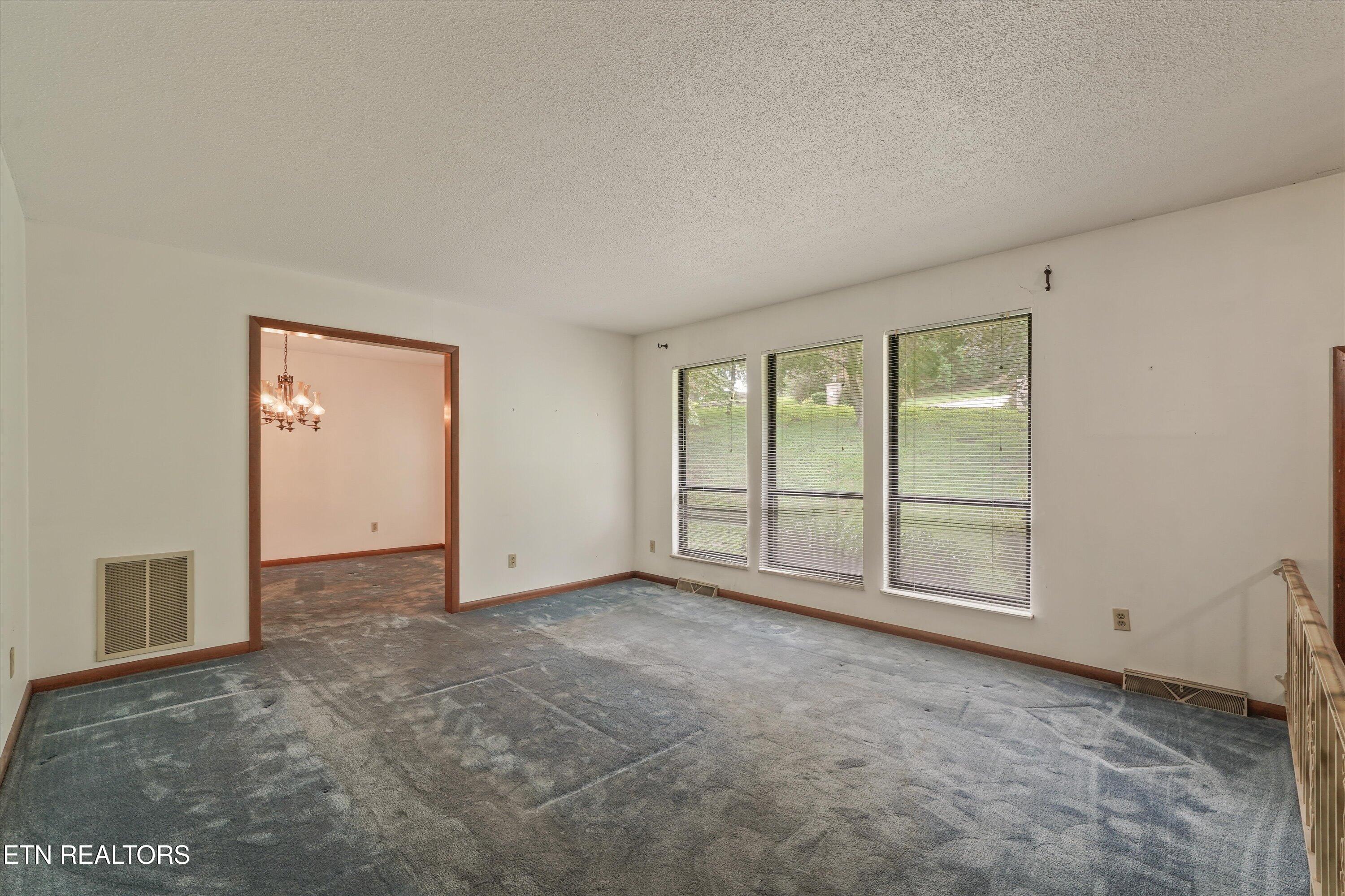 308 Trossachs Lane Knoxville TN 37922