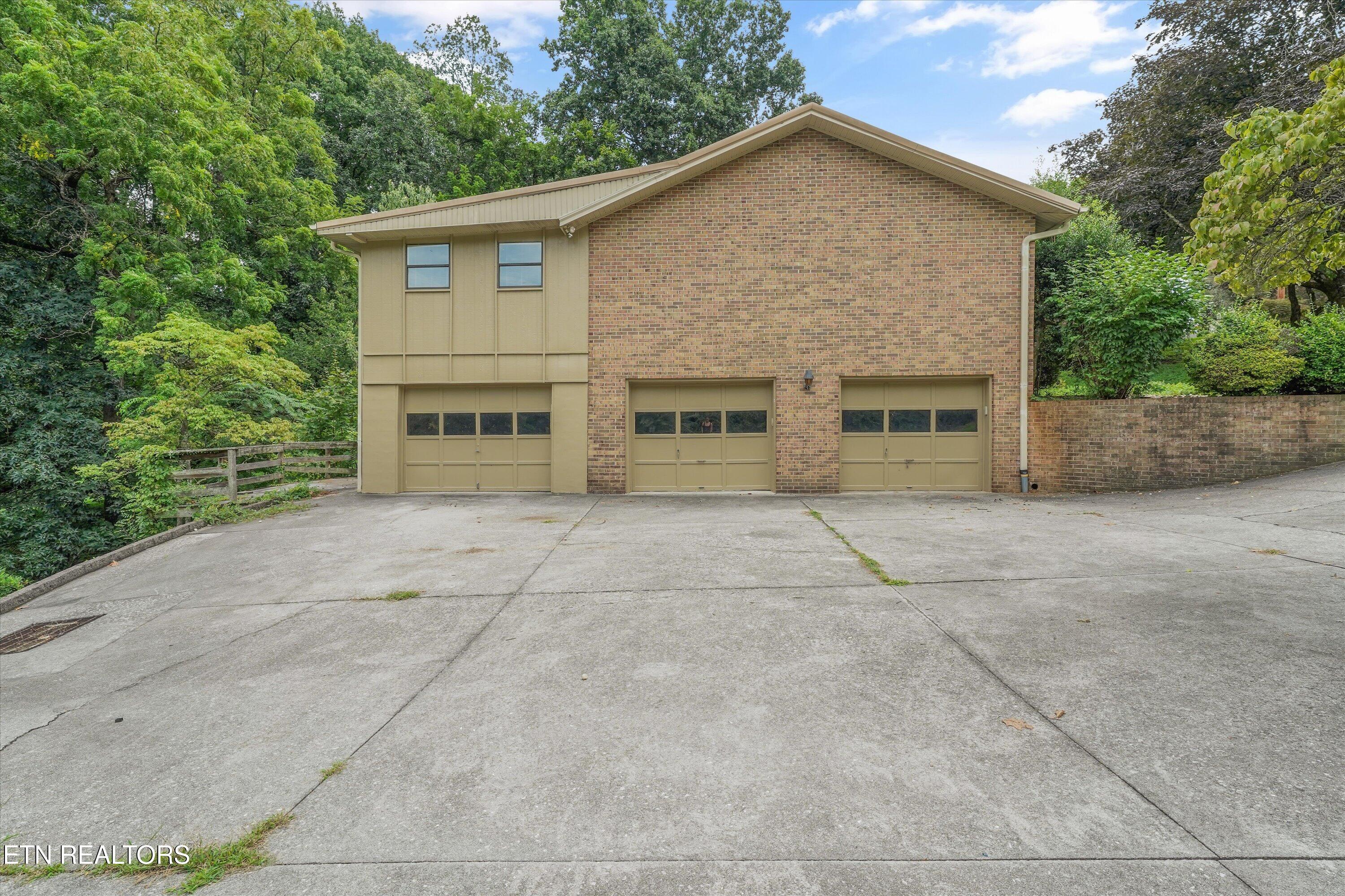 308 Trossachs Lane Knoxville TN 37922