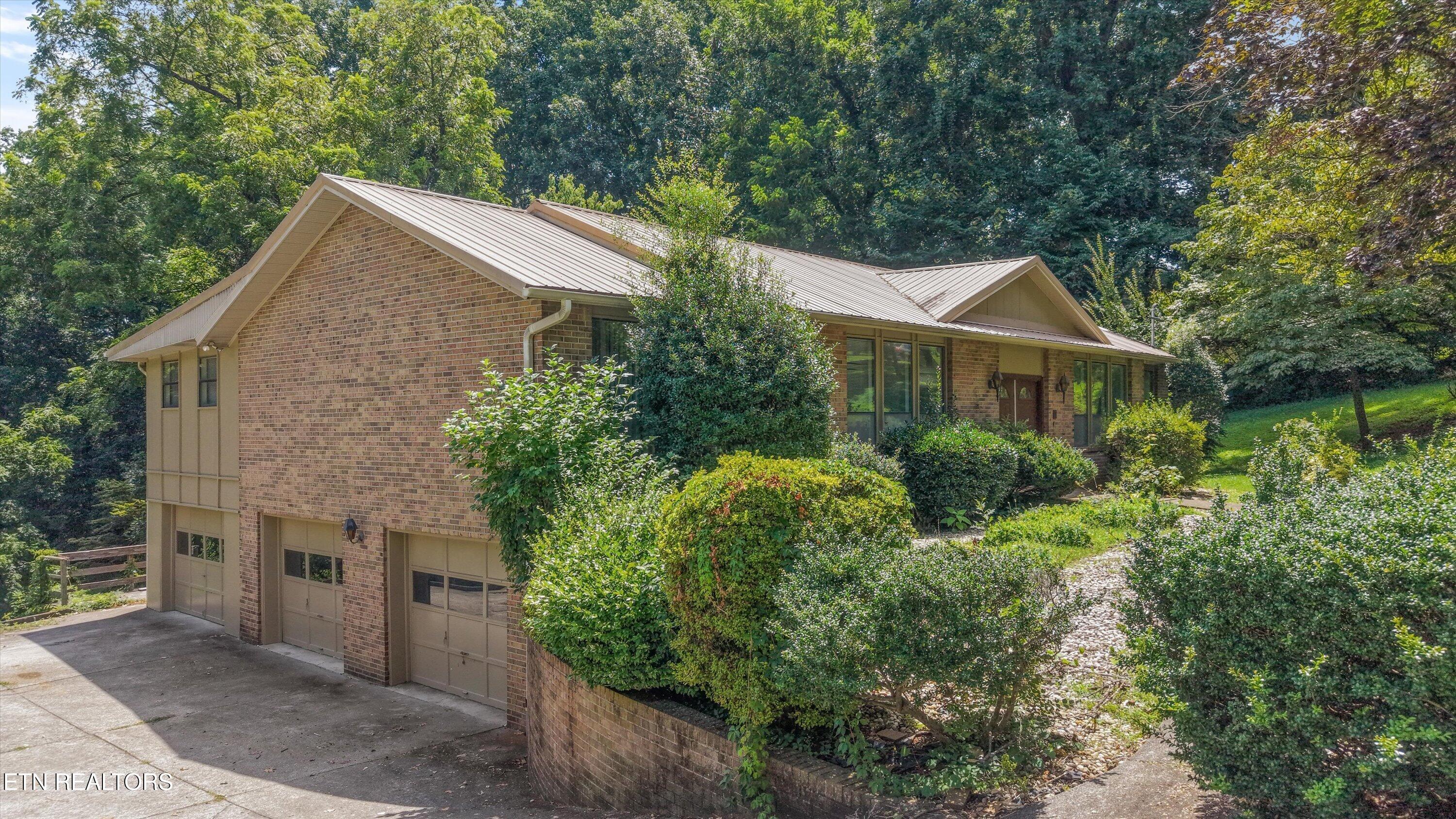 308 Trossachs Lane Knoxville TN 37922