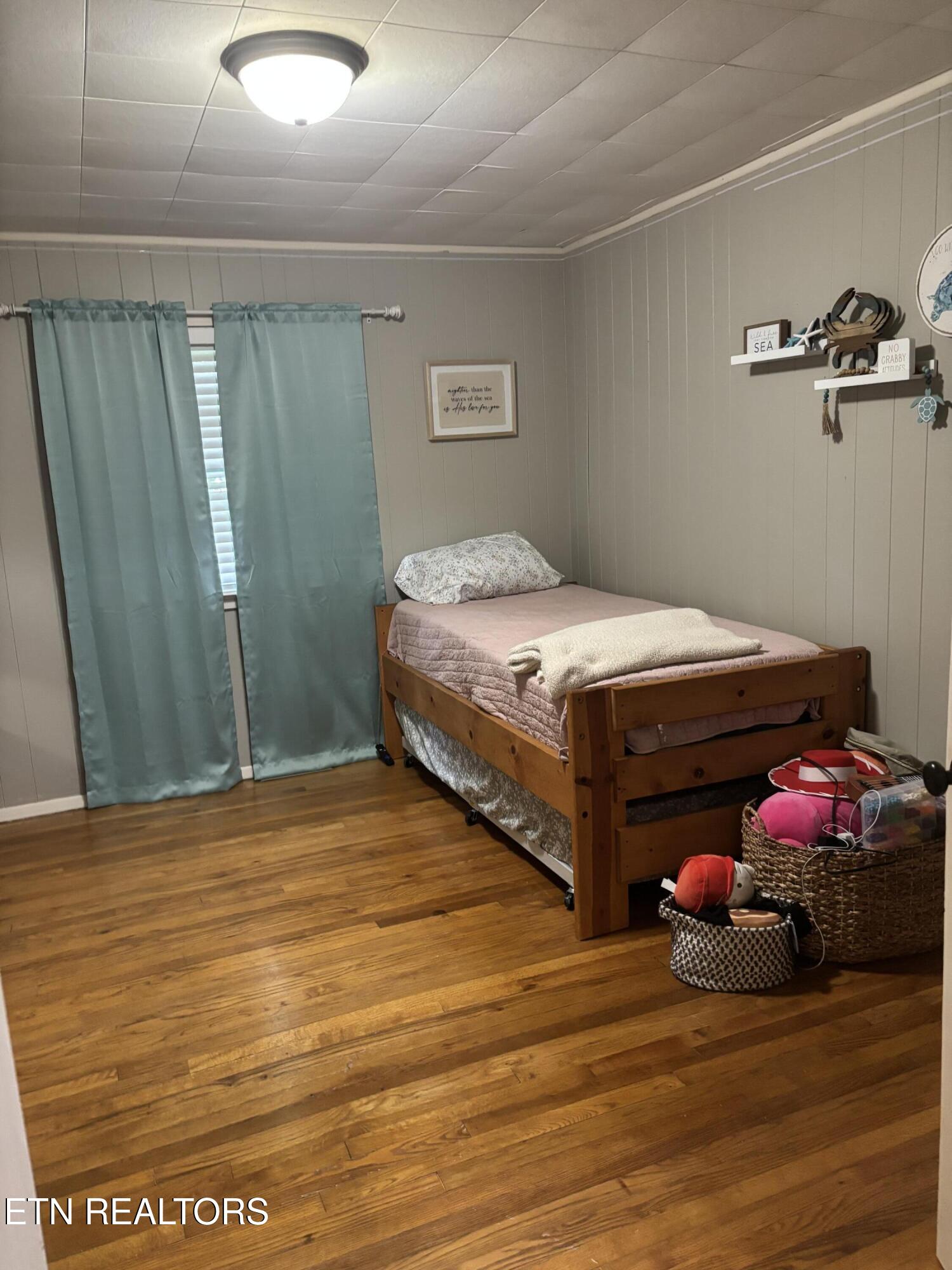 107 Porter Road Oak Ridge TN 37830