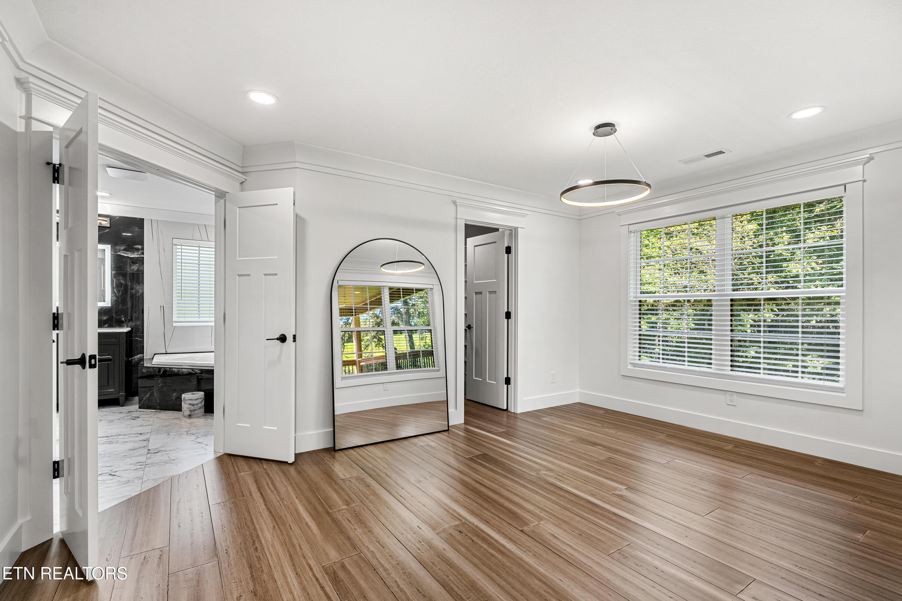1653 Sugar Cane Lane Knoxville TN 37931