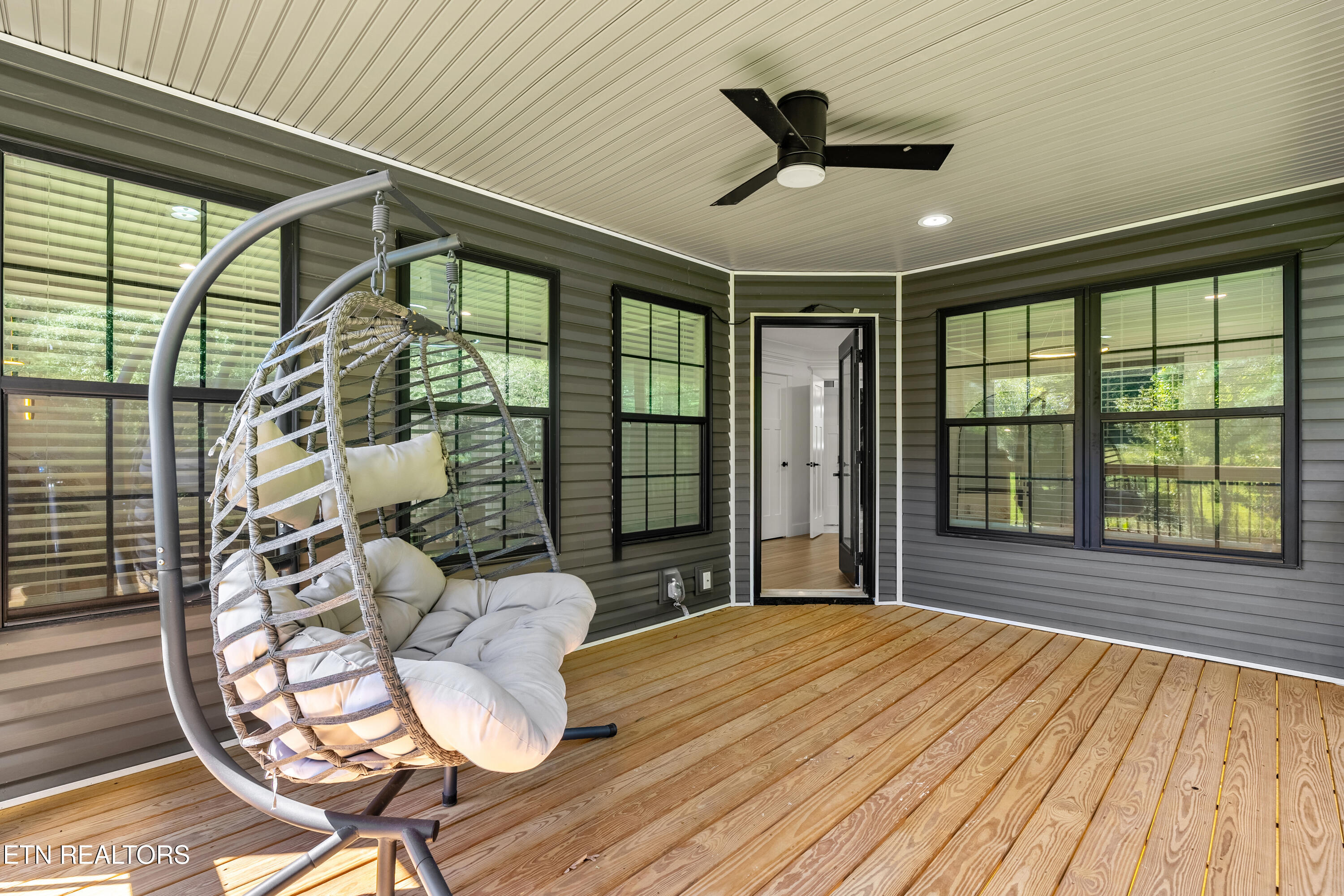 1653 Sugar Cane Lane Knoxville TN 37931