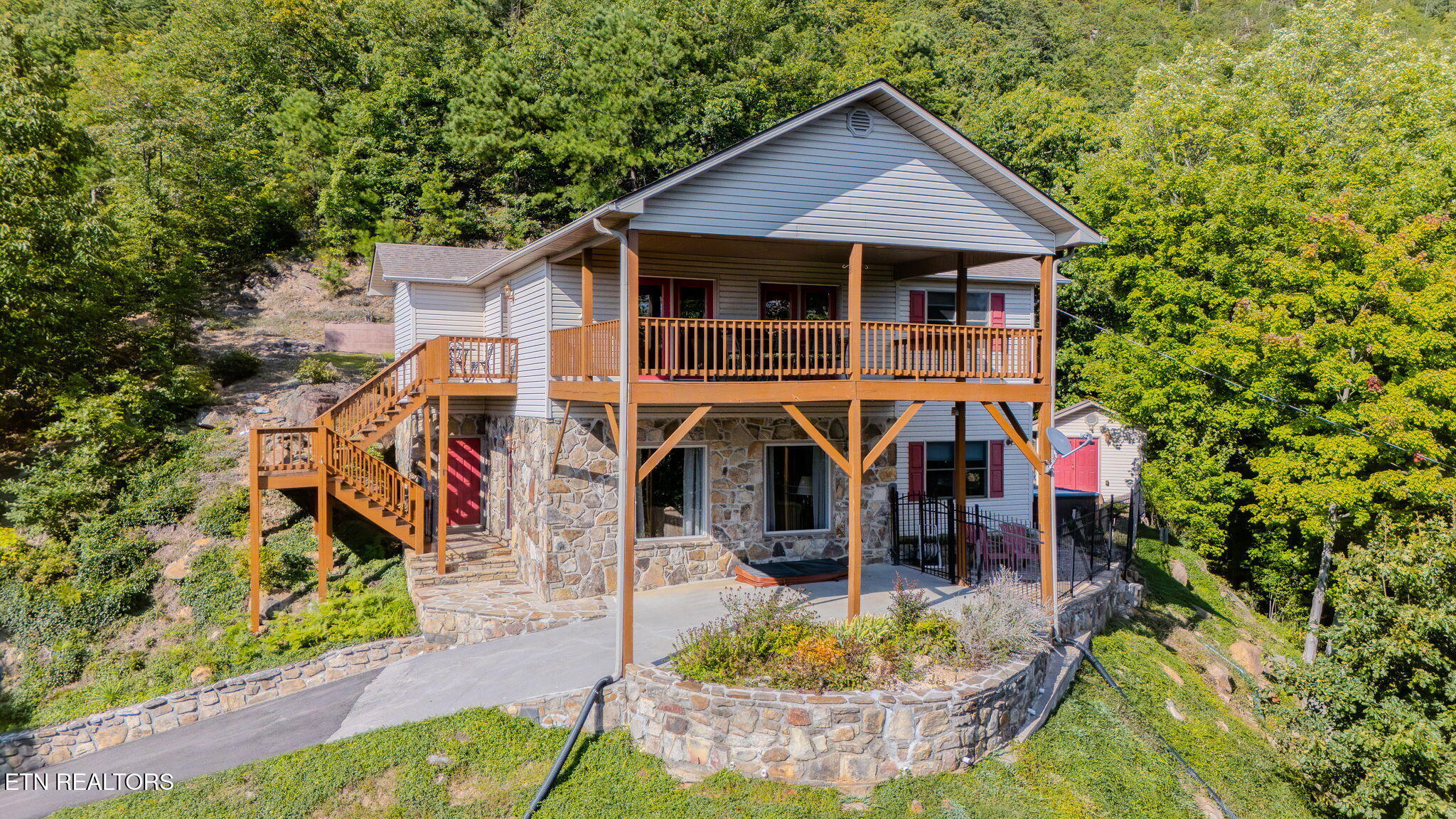 954 Pawnee Court Sevierville TN 37876