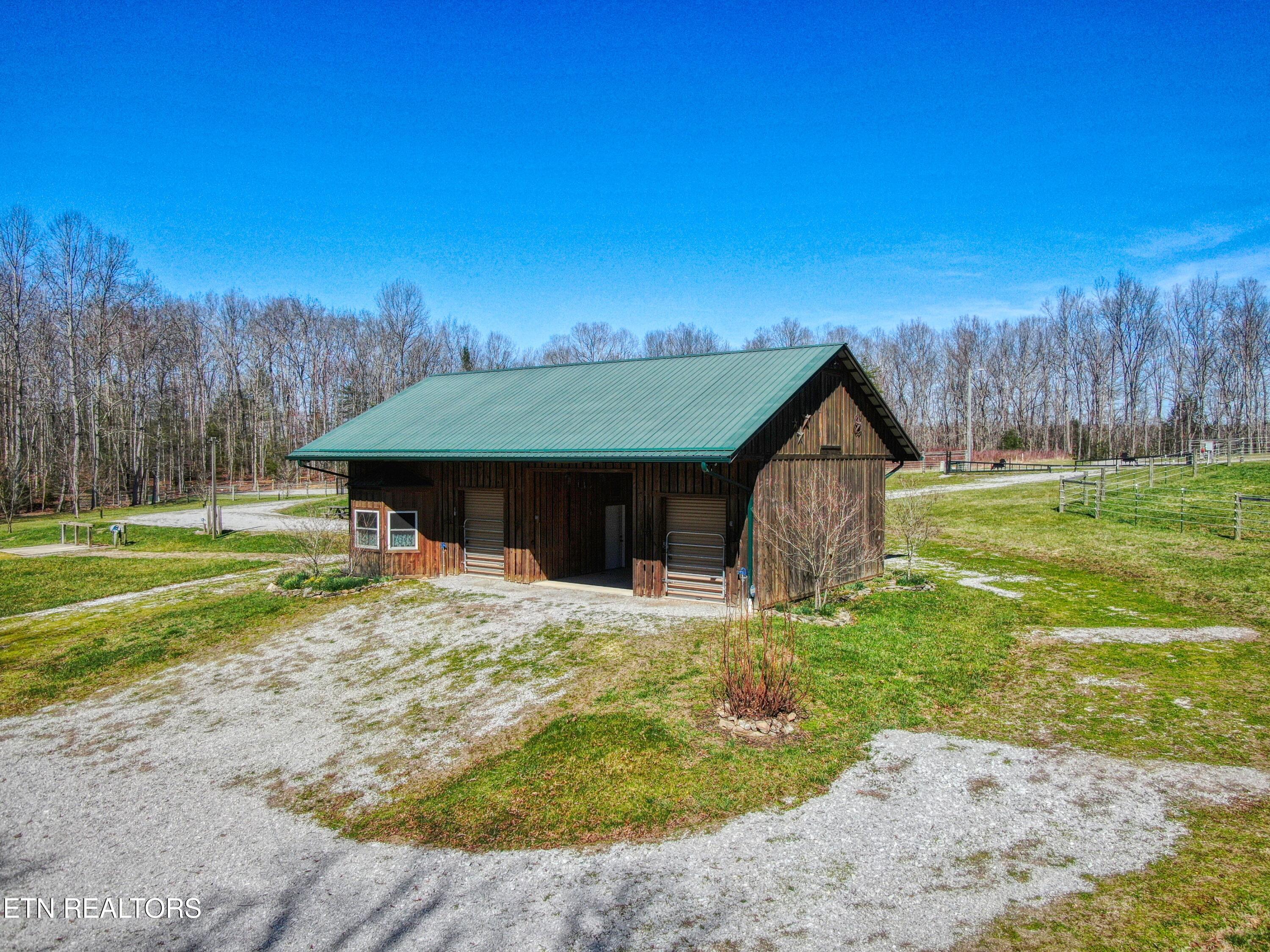 145 Horse Haven Road Allardt TN 38504