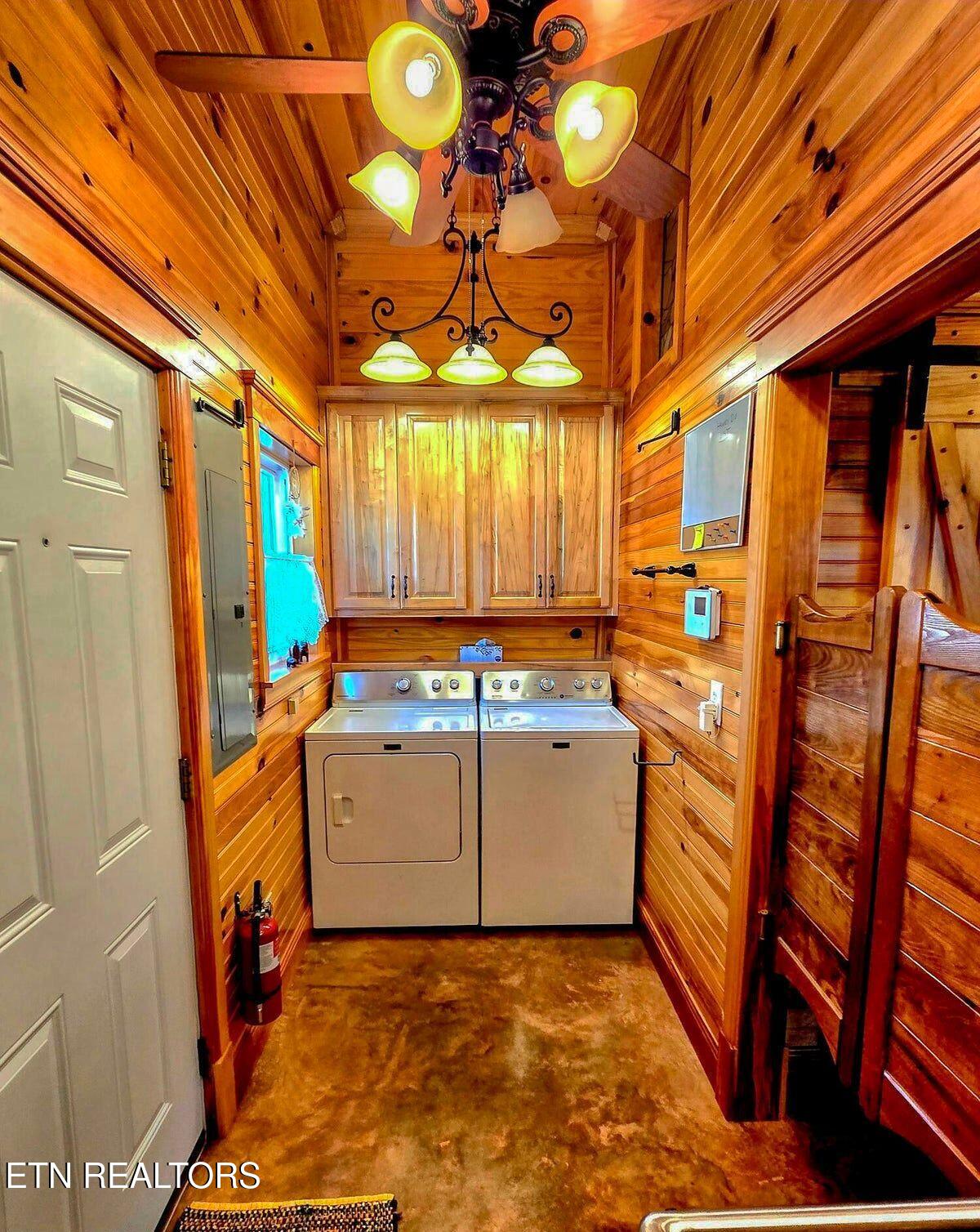145 Horse Haven Road Allardt TN 38504