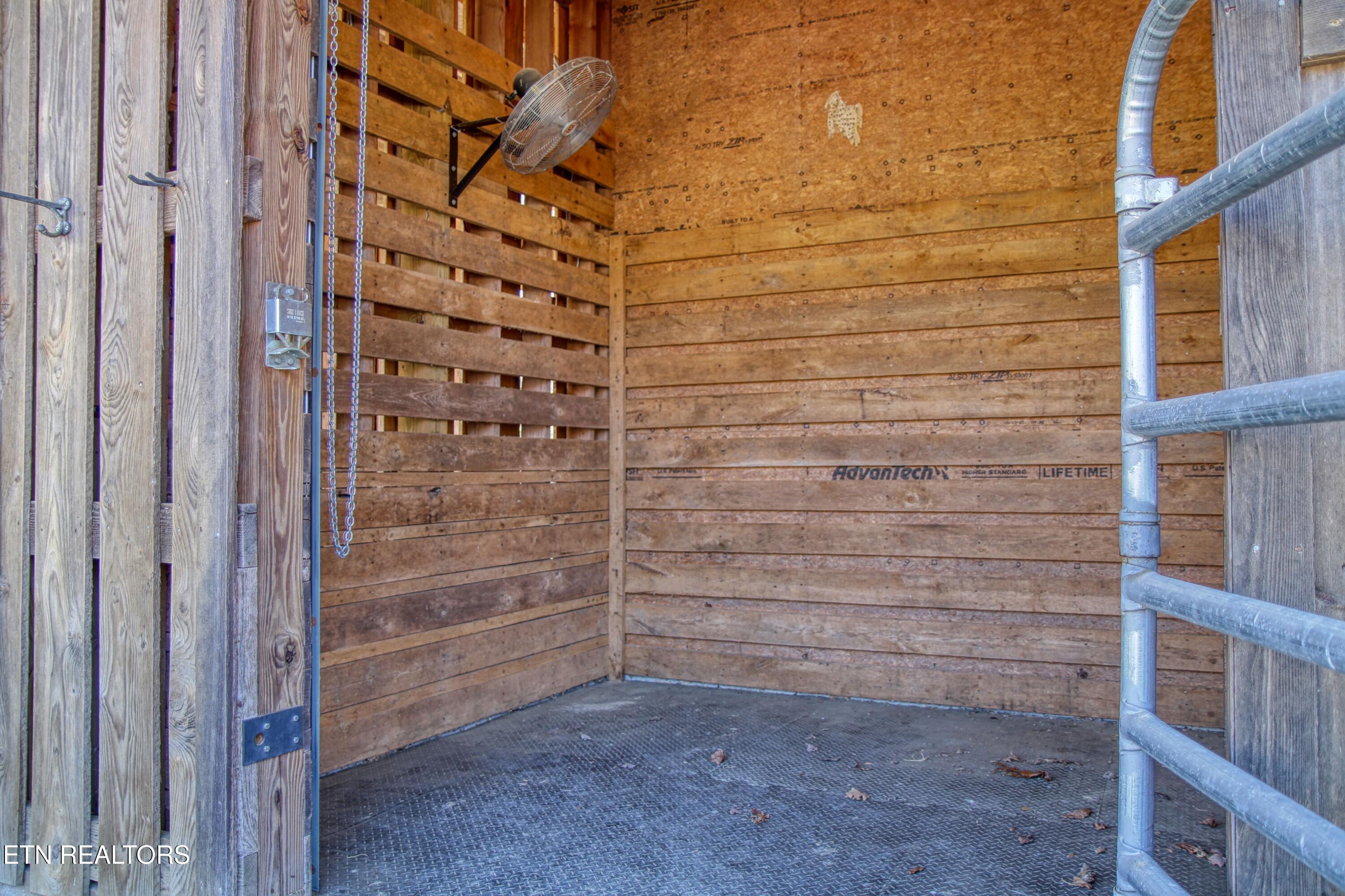 145 Horse Haven Road Allardt TN 38504