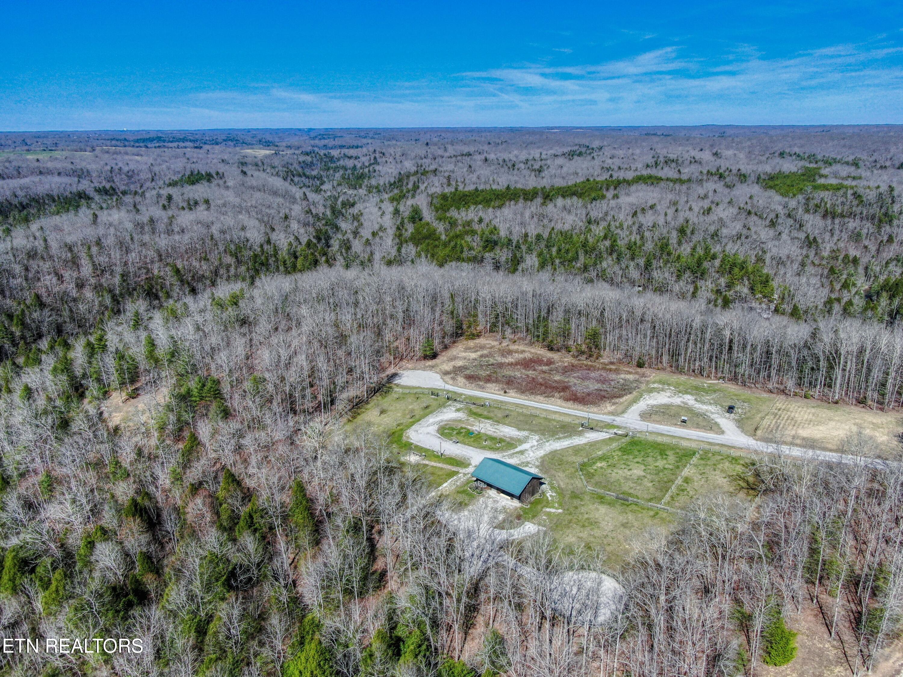 145 Horse Haven Road Allardt TN 38504