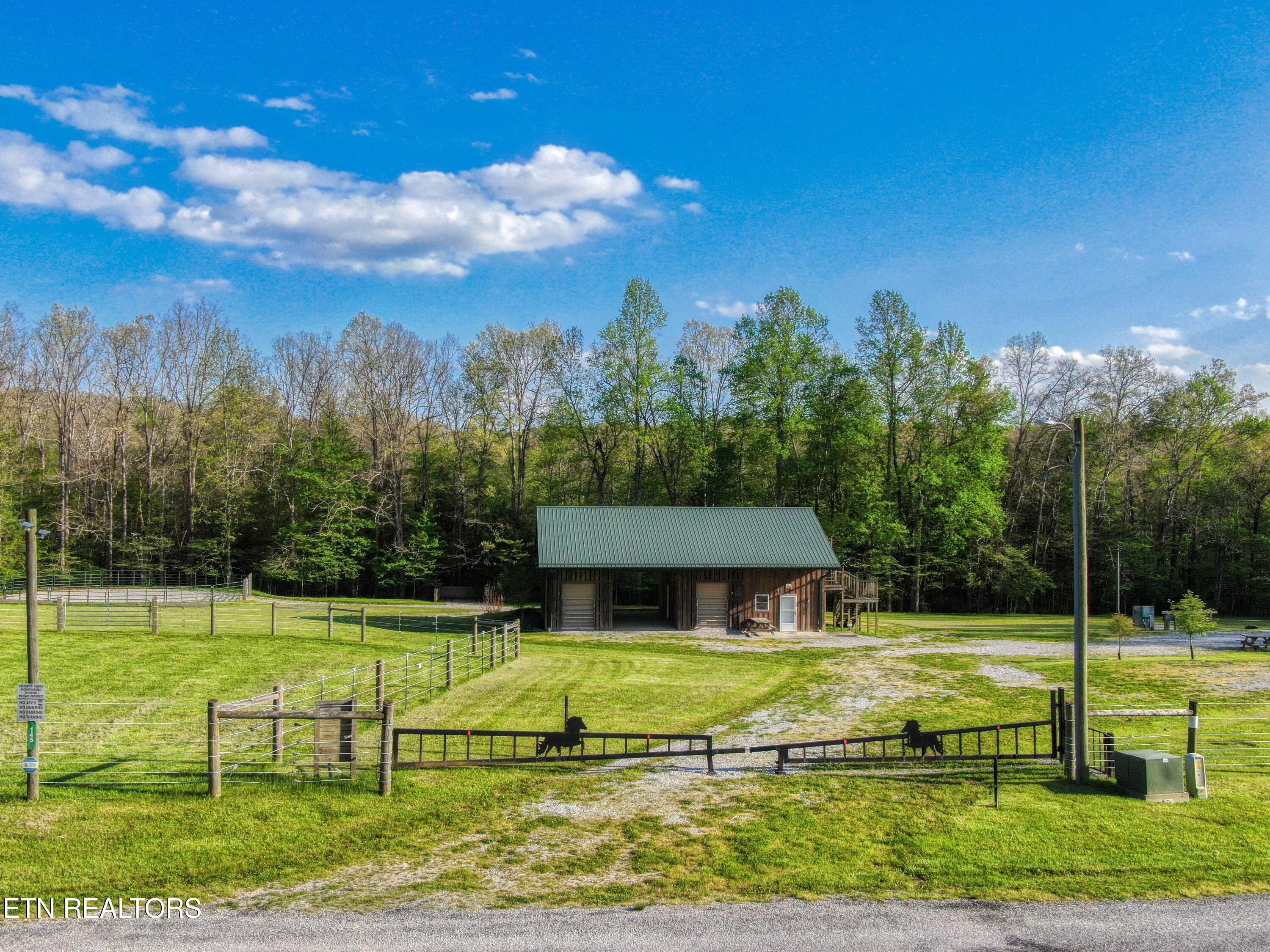 145 Horse Haven Road Allardt TN 38504