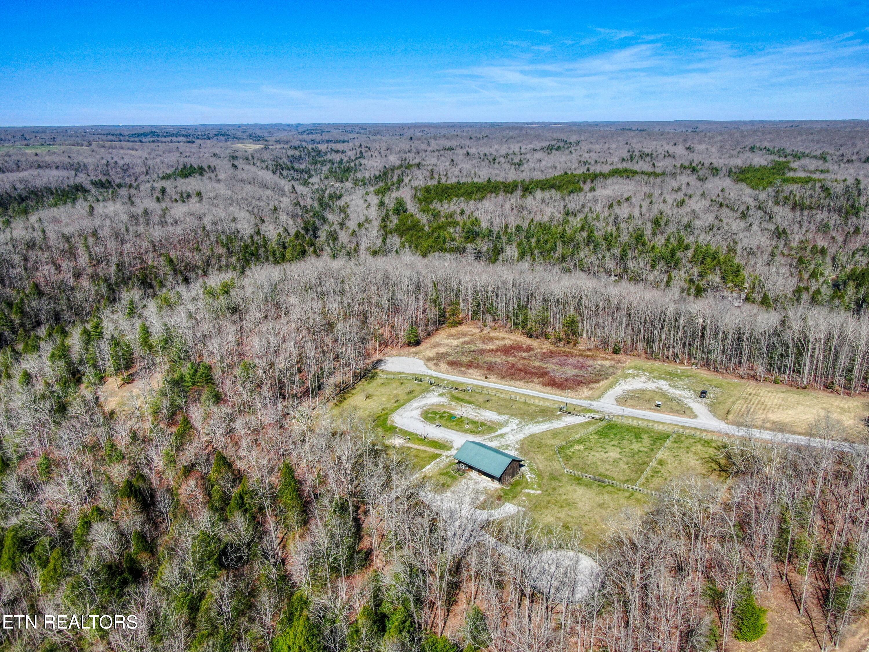 145 Horse Haven Road Allardt TN 38504