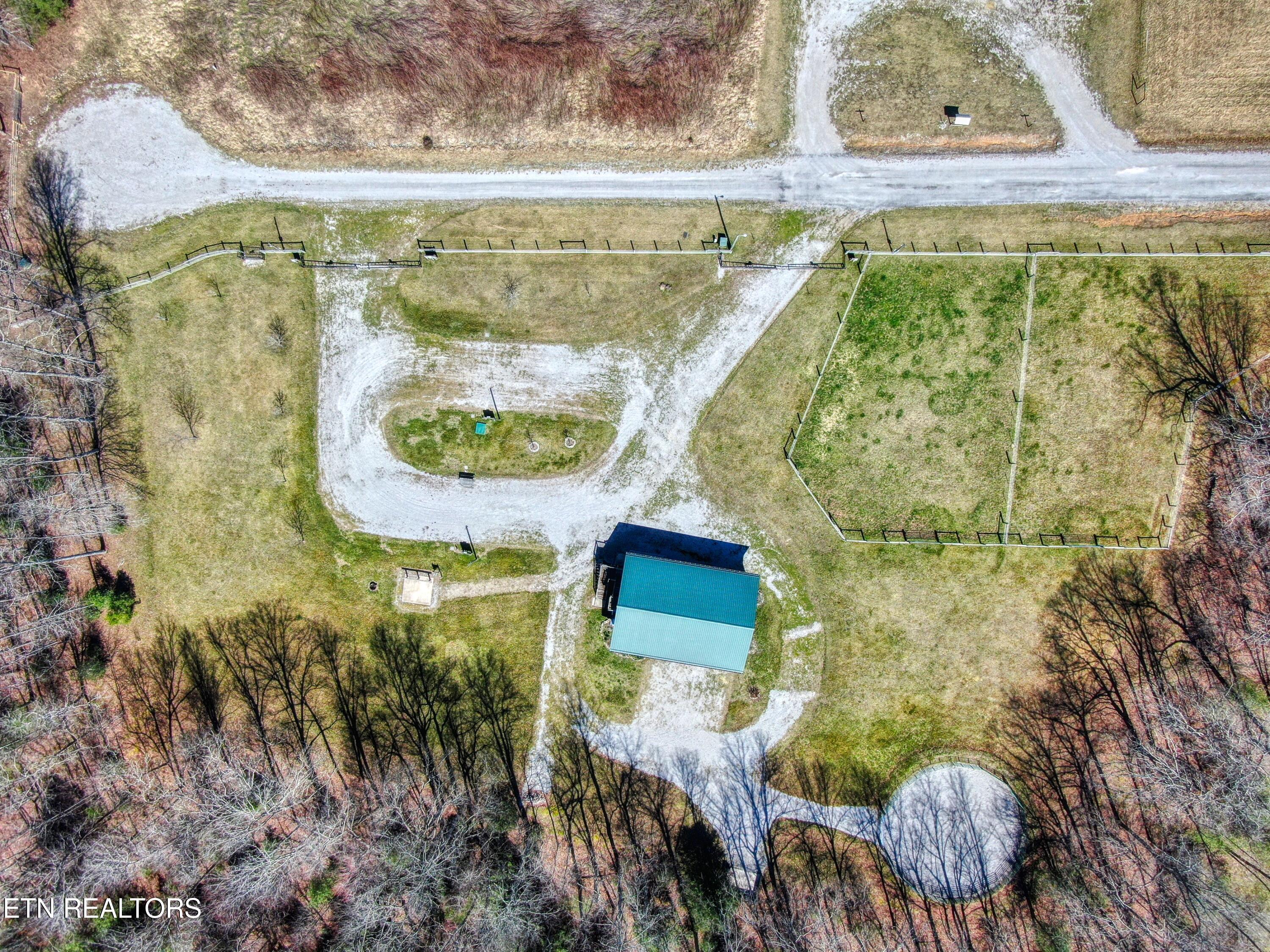 145 Horse Haven Road Allardt TN 38504