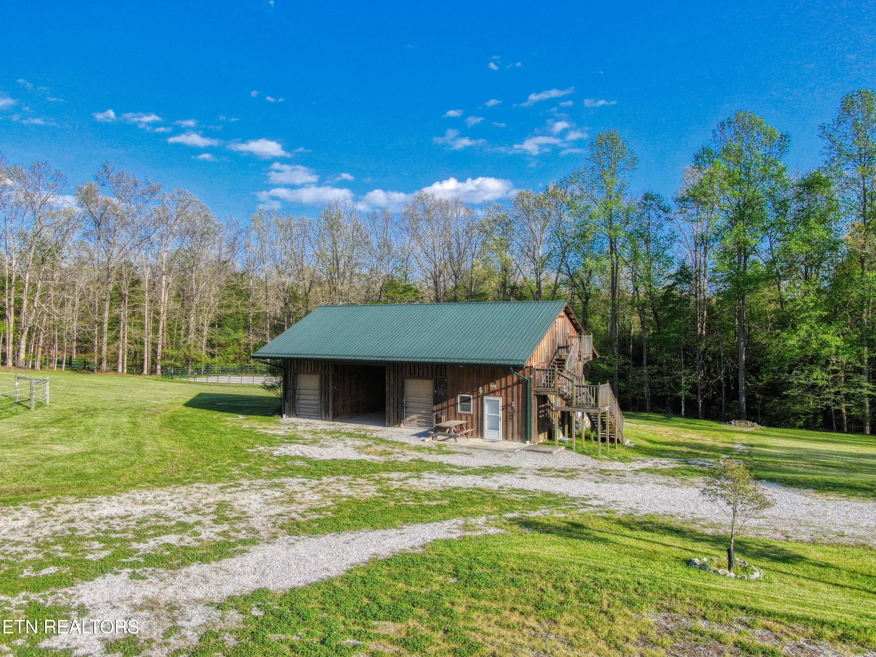 145 Horse Haven Road Allardt TN 38504