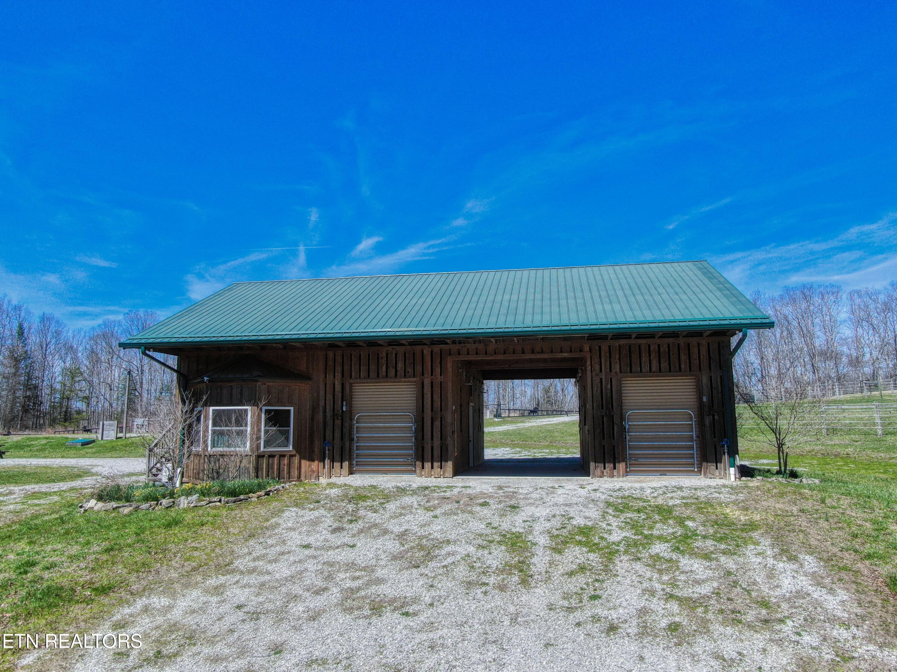 145 Horse Haven Road Allardt TN 38504