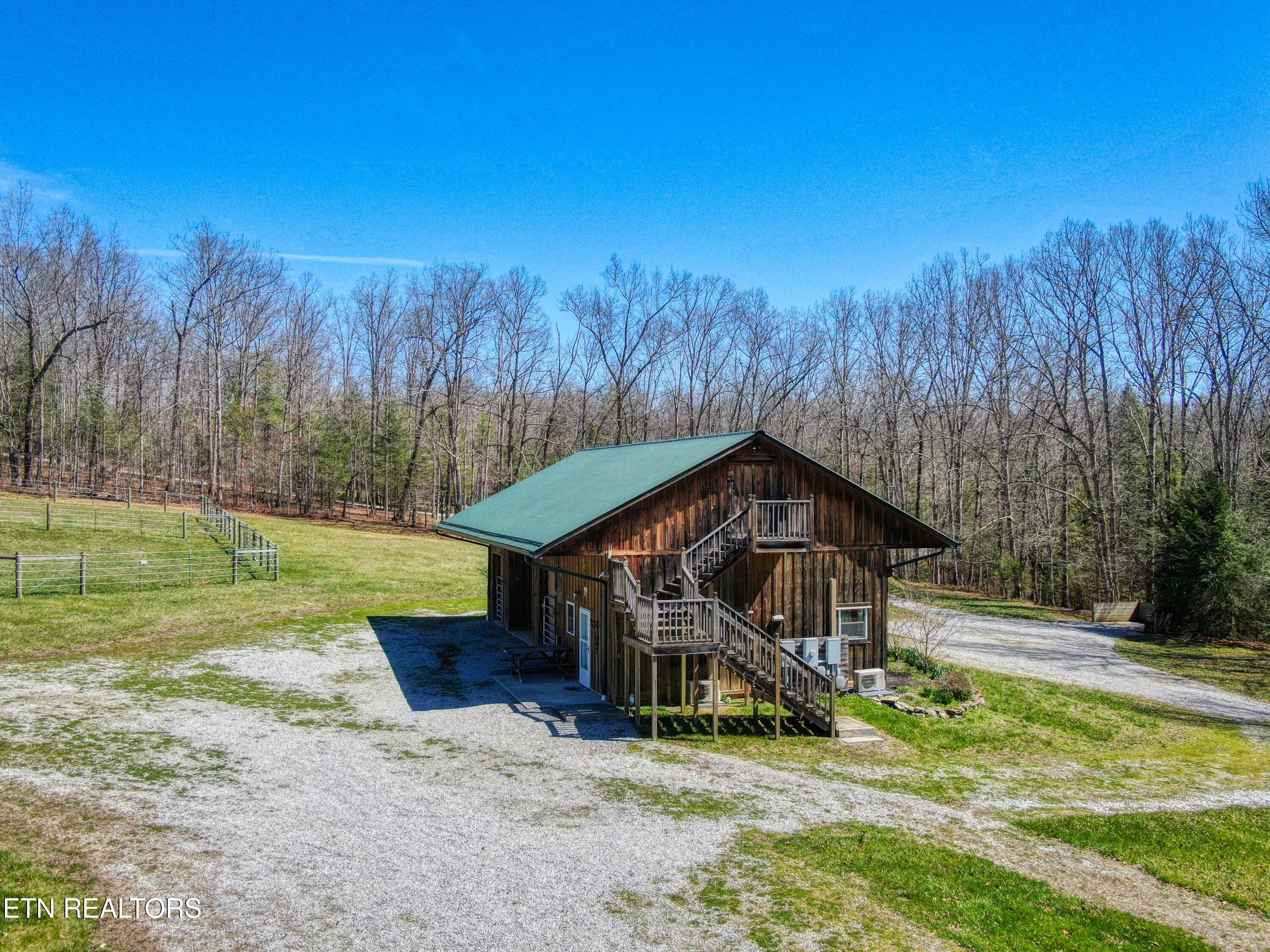 145 Horse Haven Road Allardt TN 38504