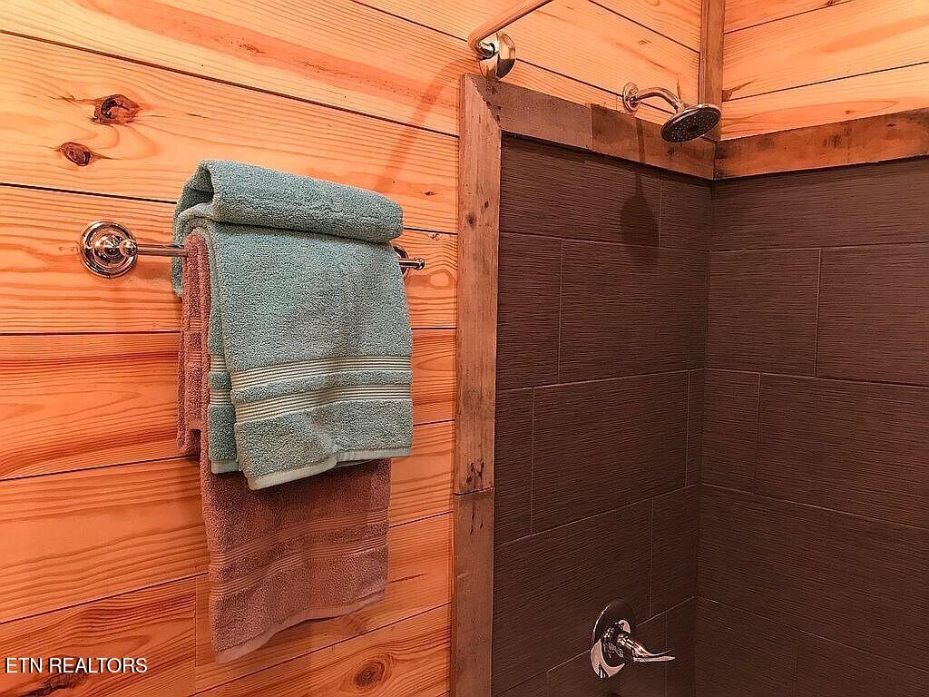 269 Huskey Grove Road Sevierville TN 37876