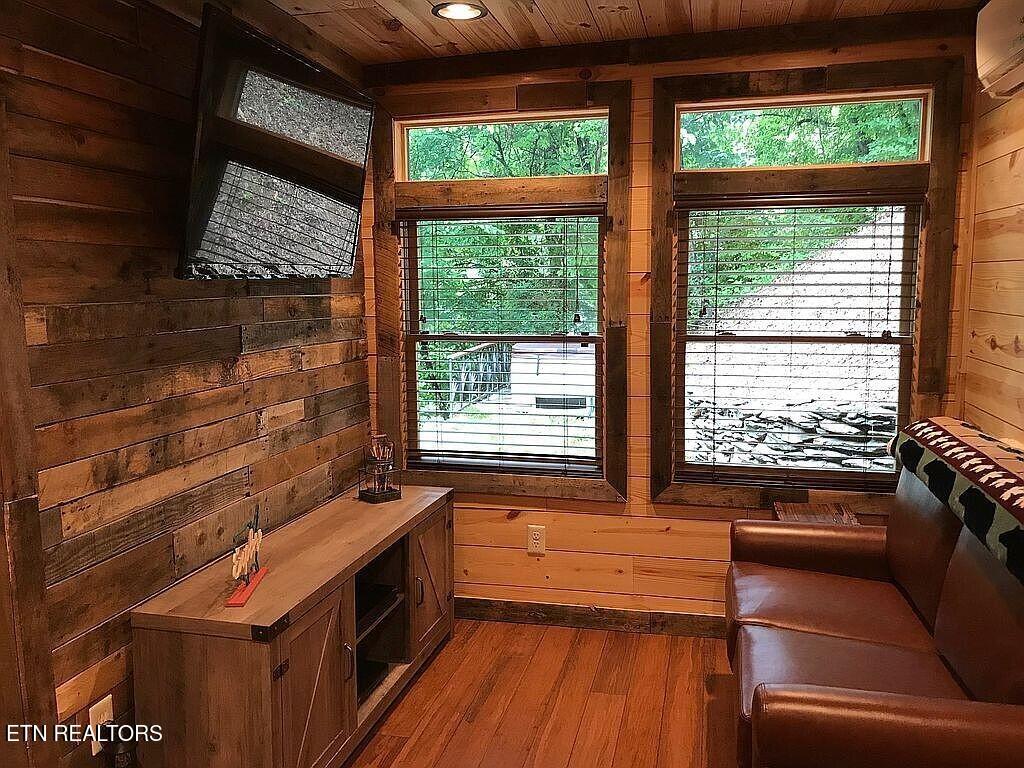269 Huskey Grove Road Sevierville TN 37876