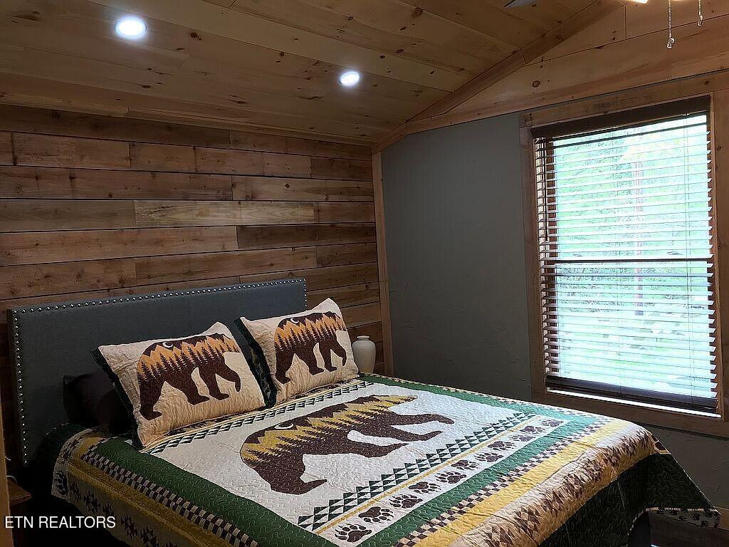 269 Huskey Grove Road Sevierville TN 37876