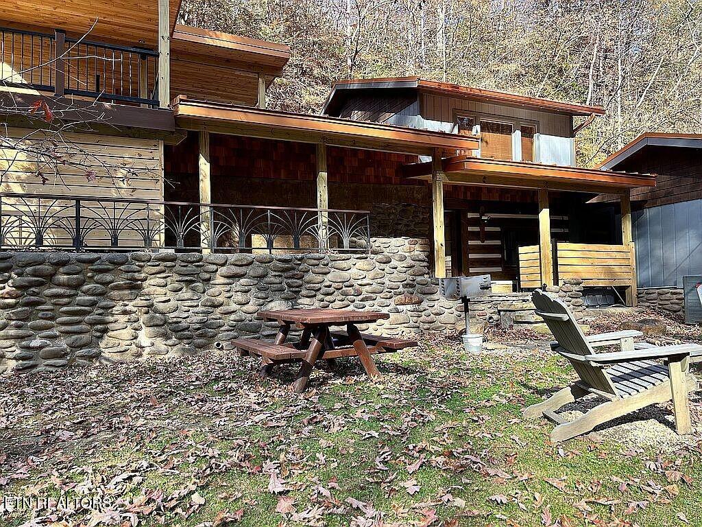 269 Huskey Grove Road Sevierville TN 37876