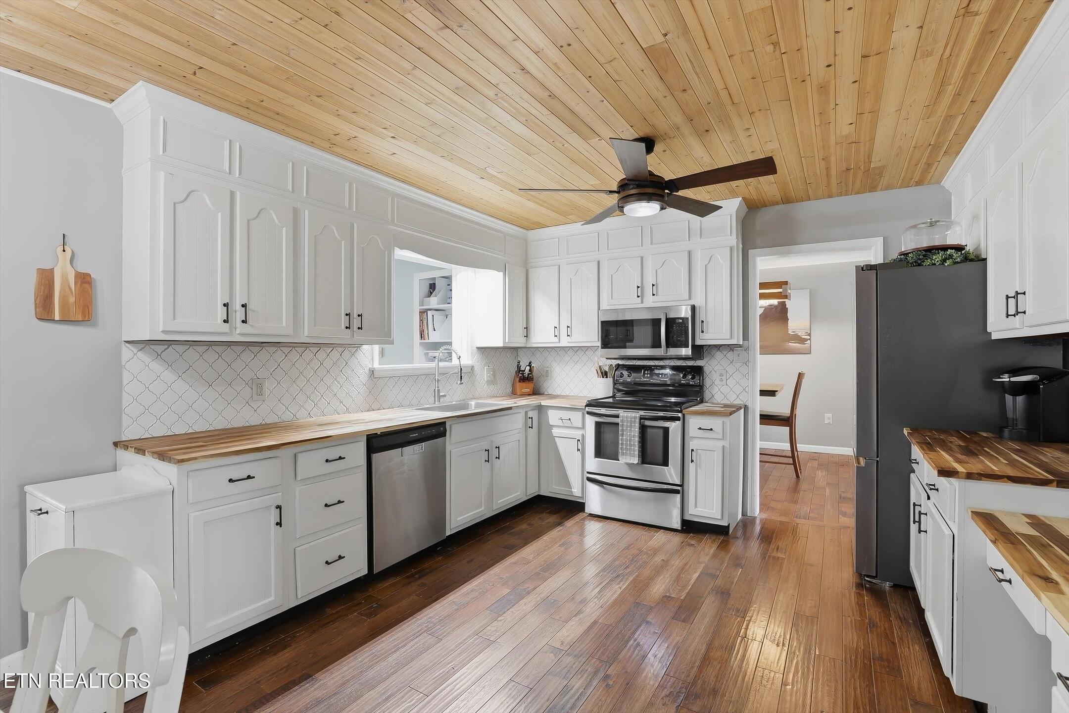 7940 Castlecomb Road Powell TN 37849