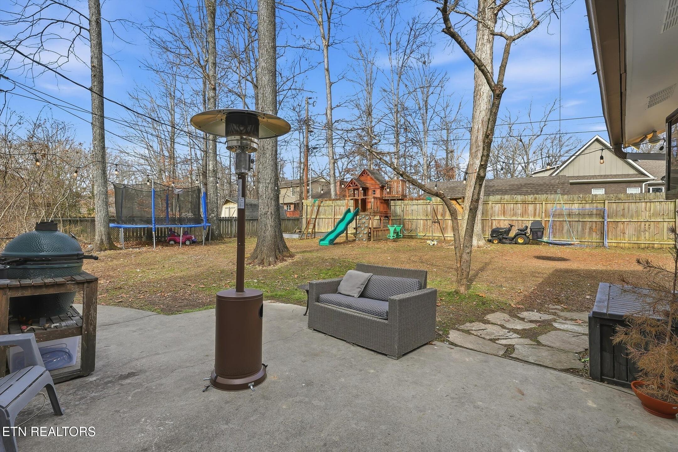 7940 Castlecomb Road Powell TN 37849