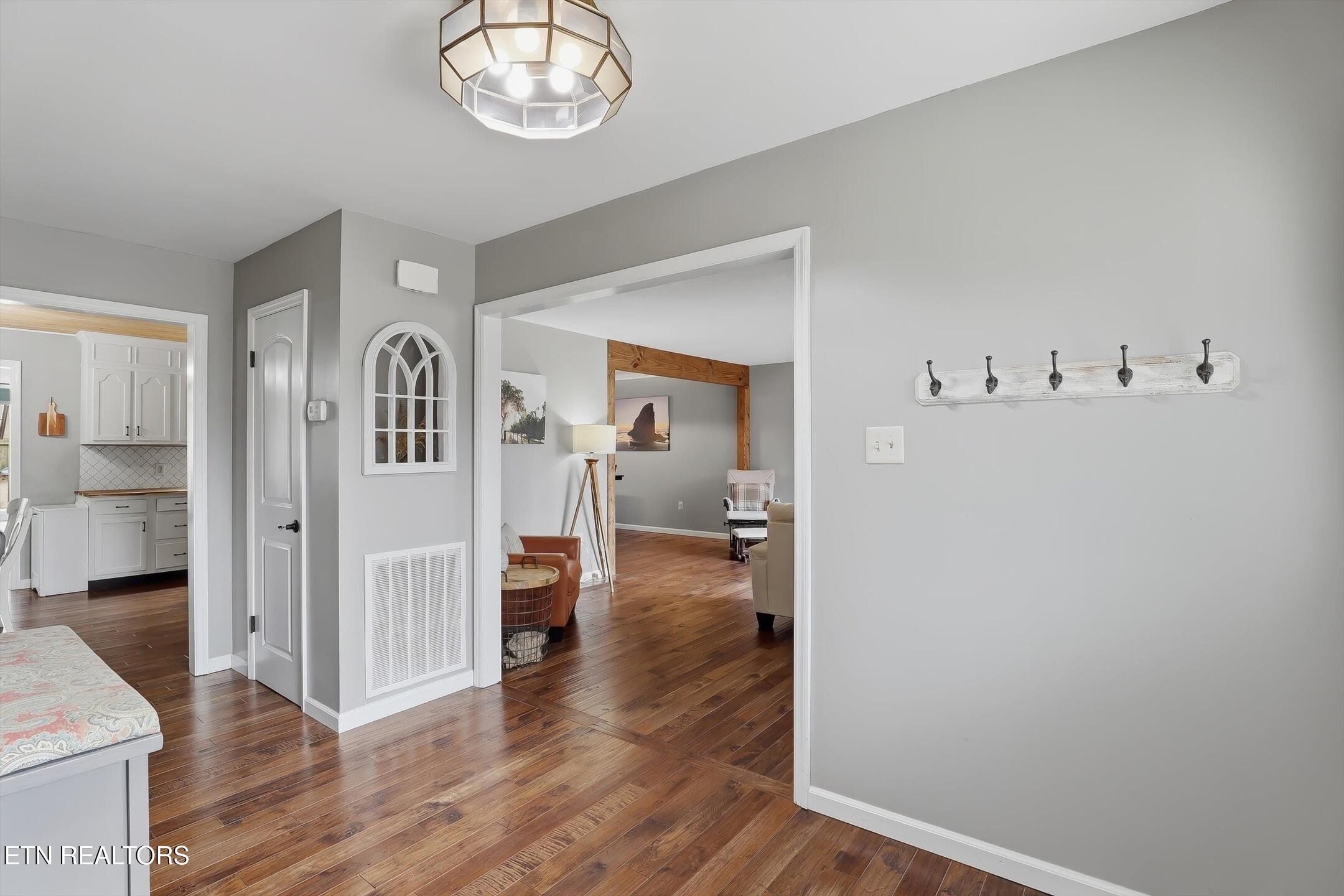 7940 Castlecomb Road Powell TN 37849
