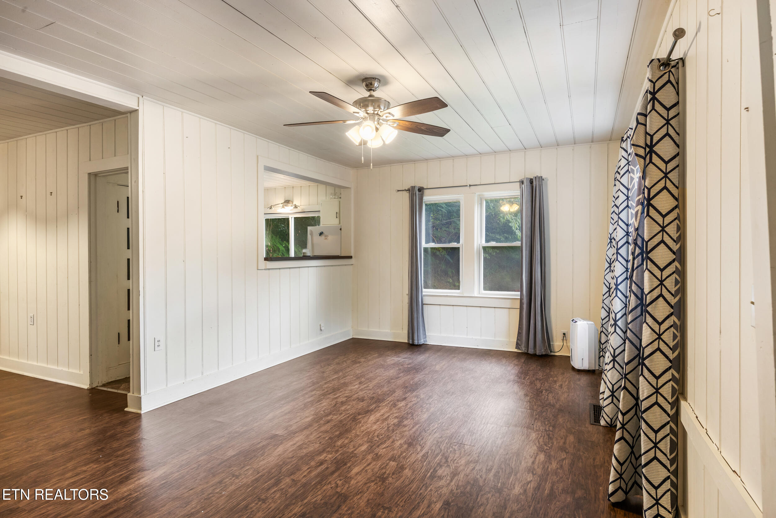325 Elbow Lane Gatlinburg TN 37738