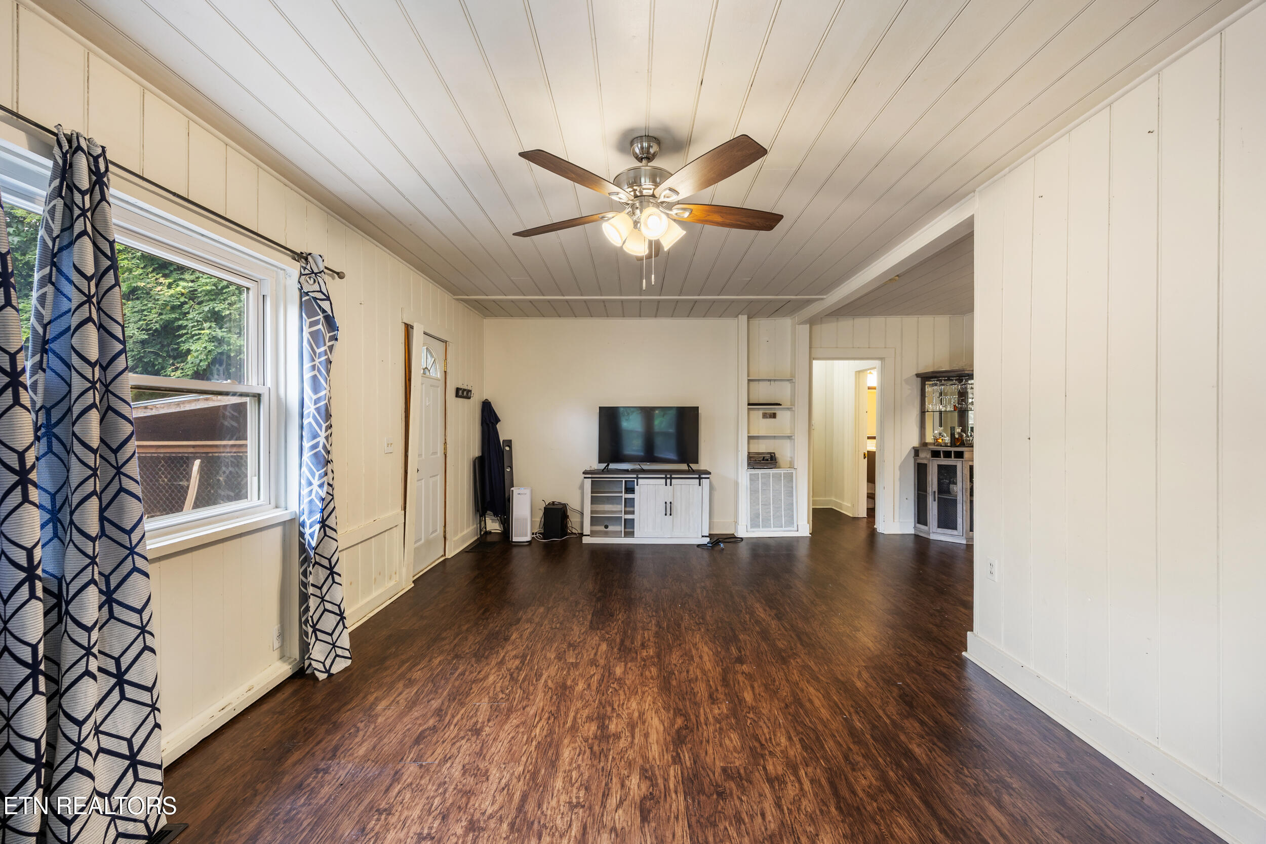 325 Elbow Lane Gatlinburg TN 37738