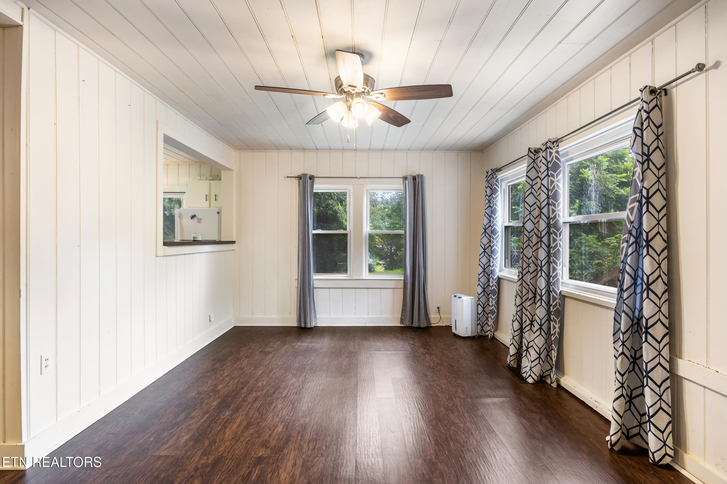 325 Elbow Lane Gatlinburg TN 37738